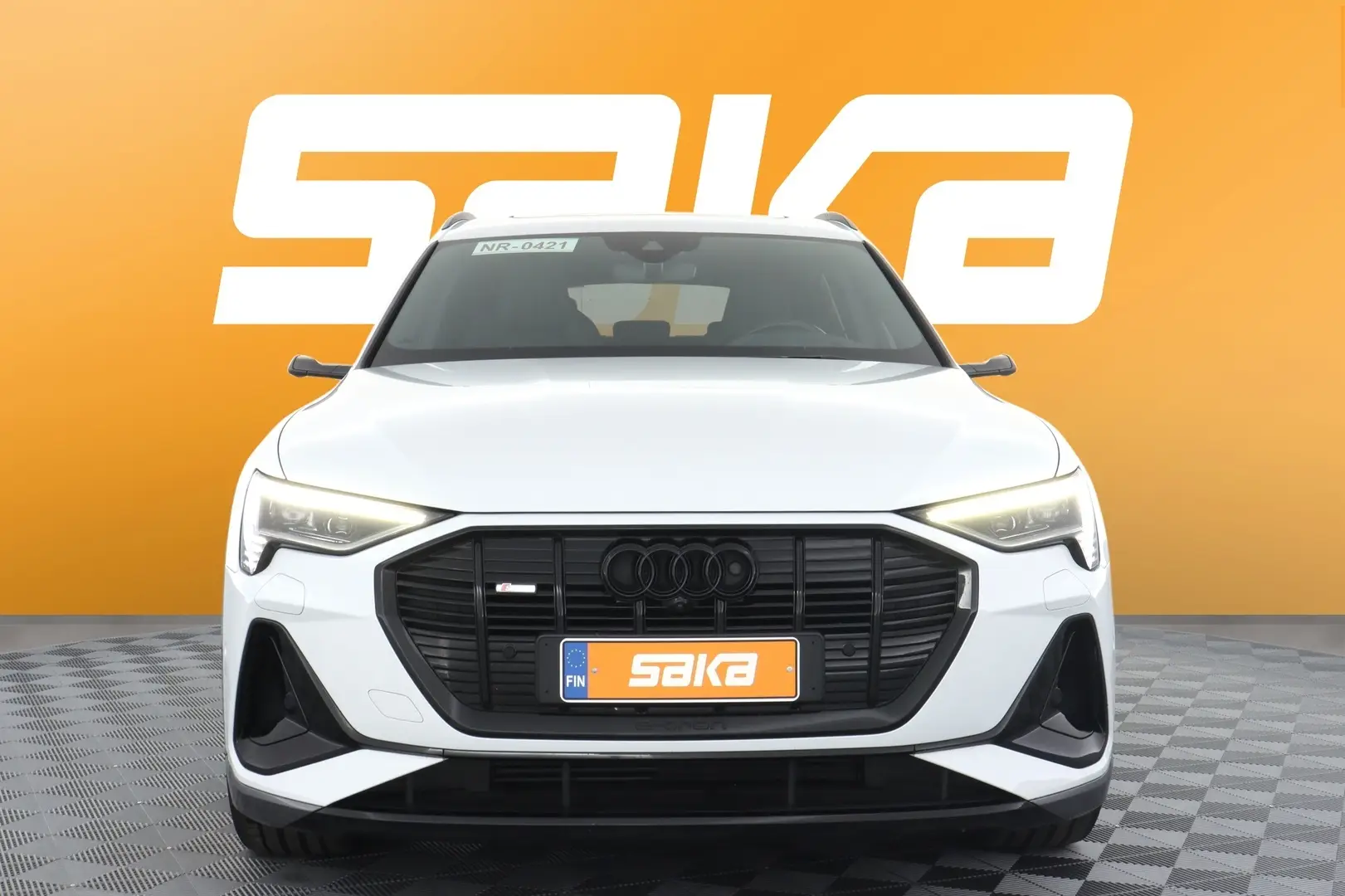 Car Image - 7yfc8LcSsQGGREM6YViXar
