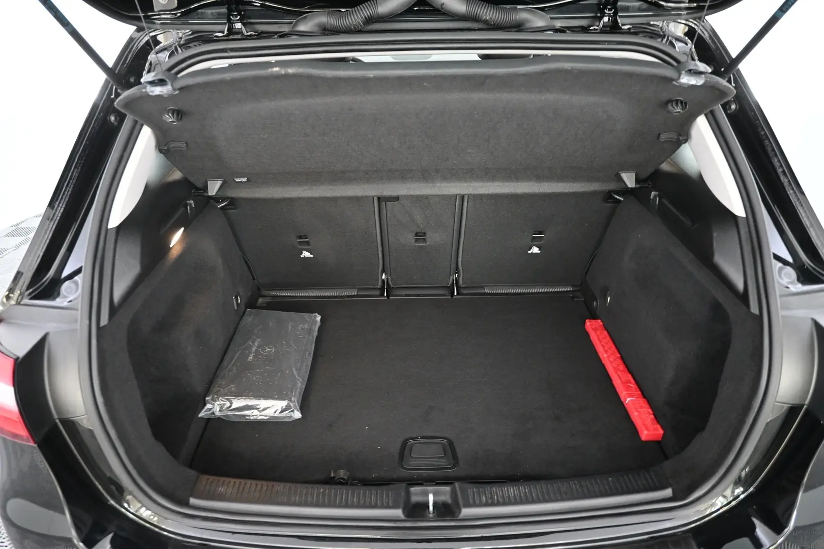 Car Image - KdnRJ8d7UCdiFDKsZ87TQ