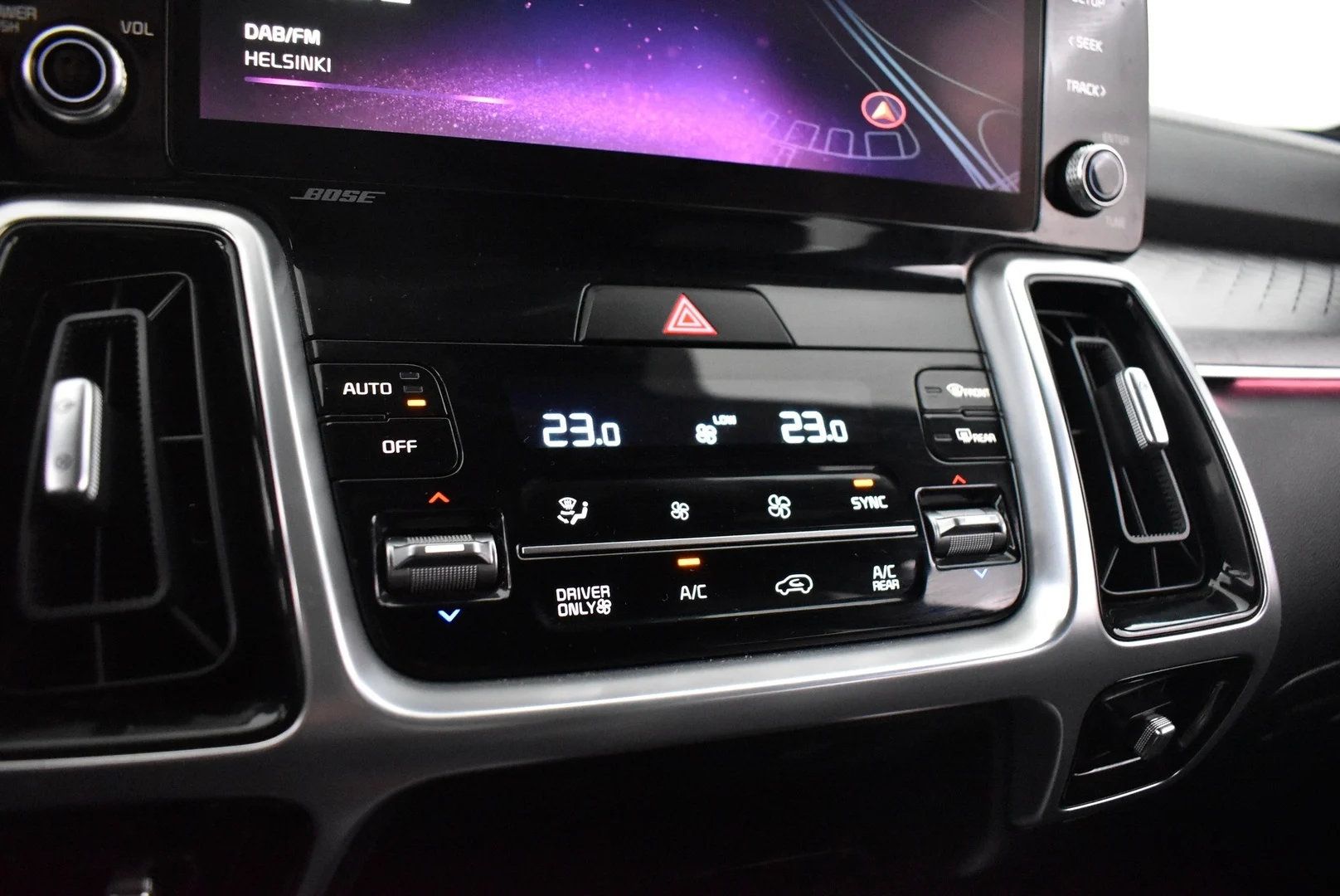 Car Image - 1S0ZKgwlBzxYTPlaF0oVGD