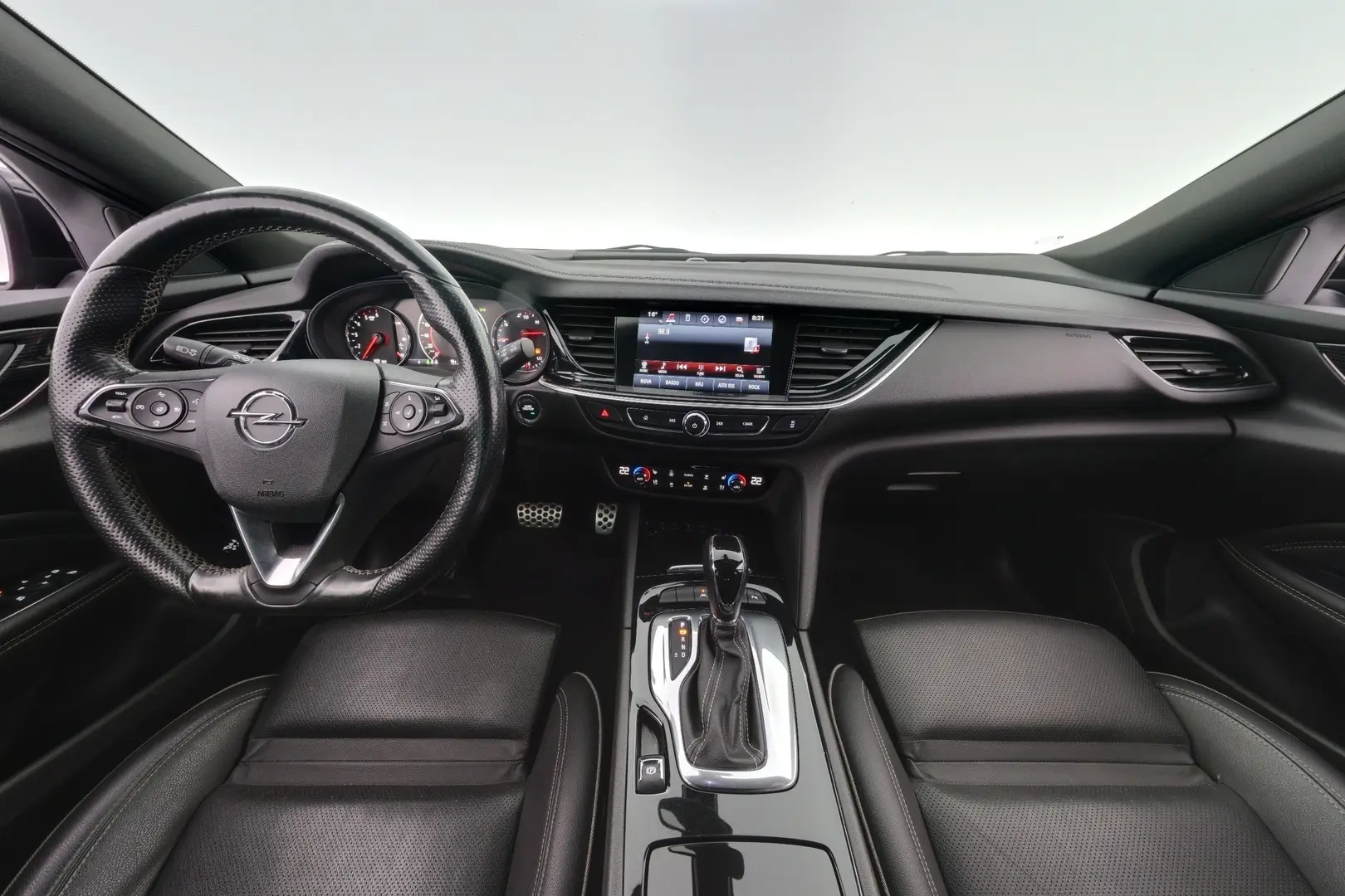 Car Image - 30T7RJbzdIxgF50ttIqZQT