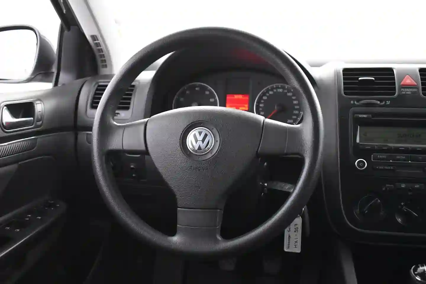 Car Image - 5GppVSubvnVs4aZrHH8oMN