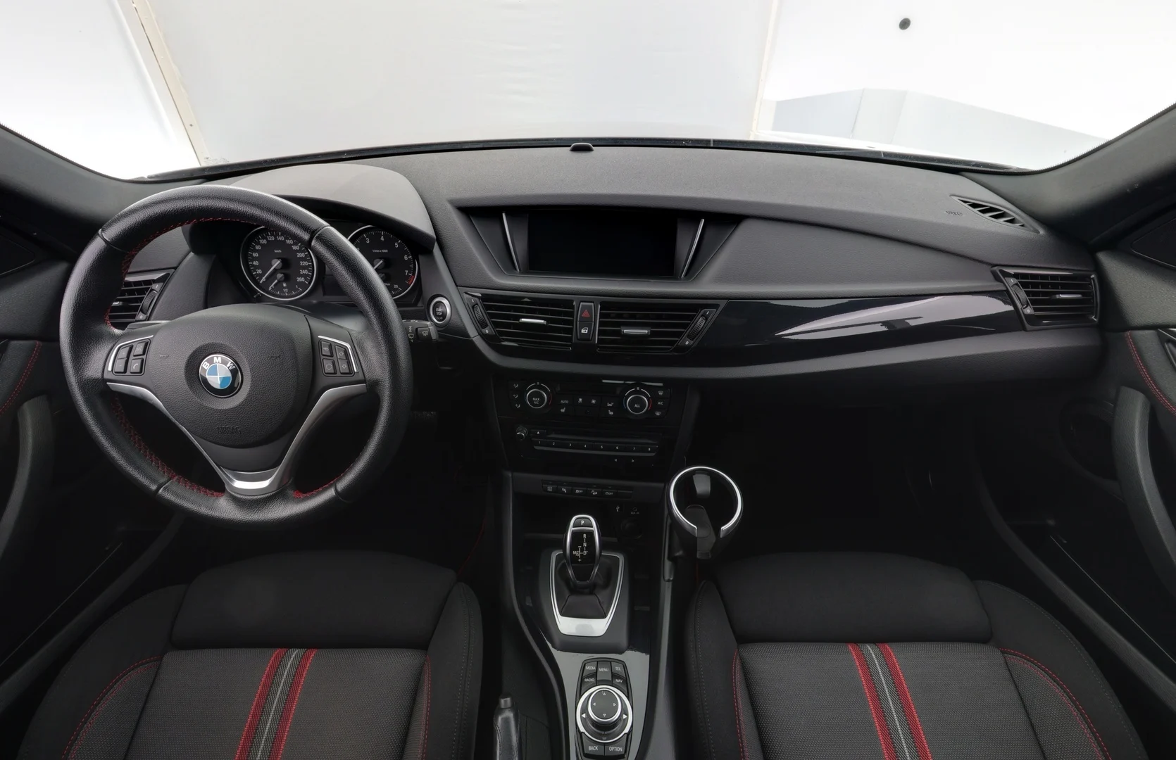 Car Image - 3K84tbDqZ1MpHLmIITlBtm