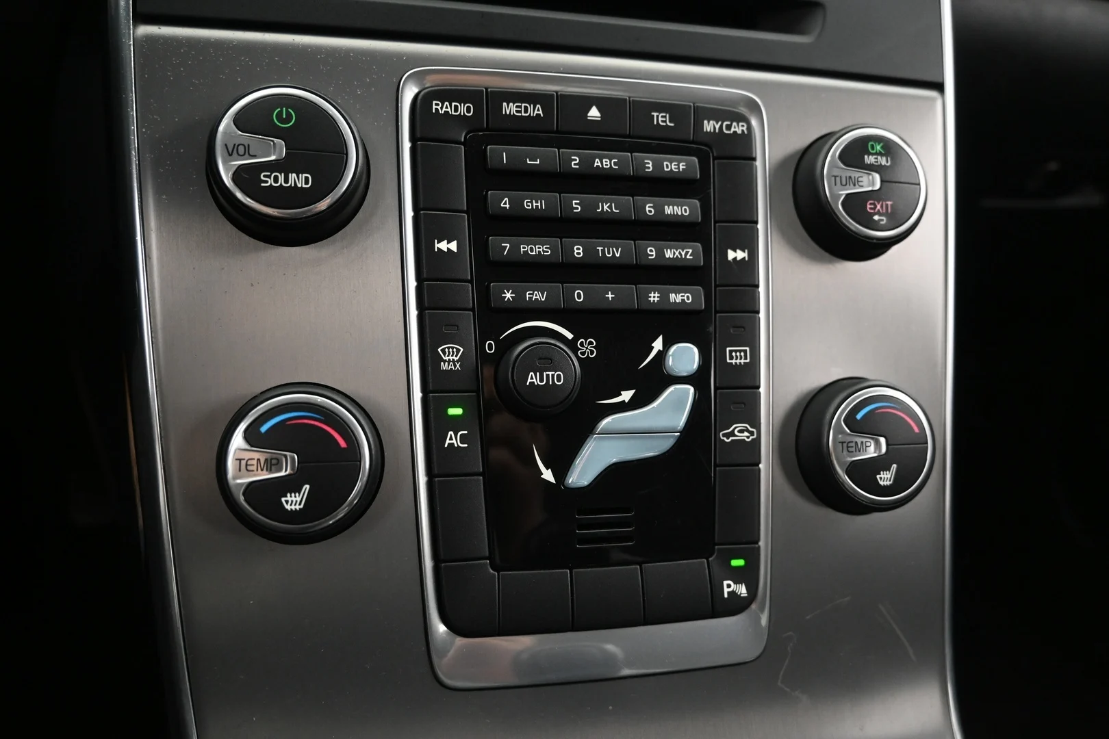 Car Image - 1KYx4WvGpl74DM01GnhlTq
