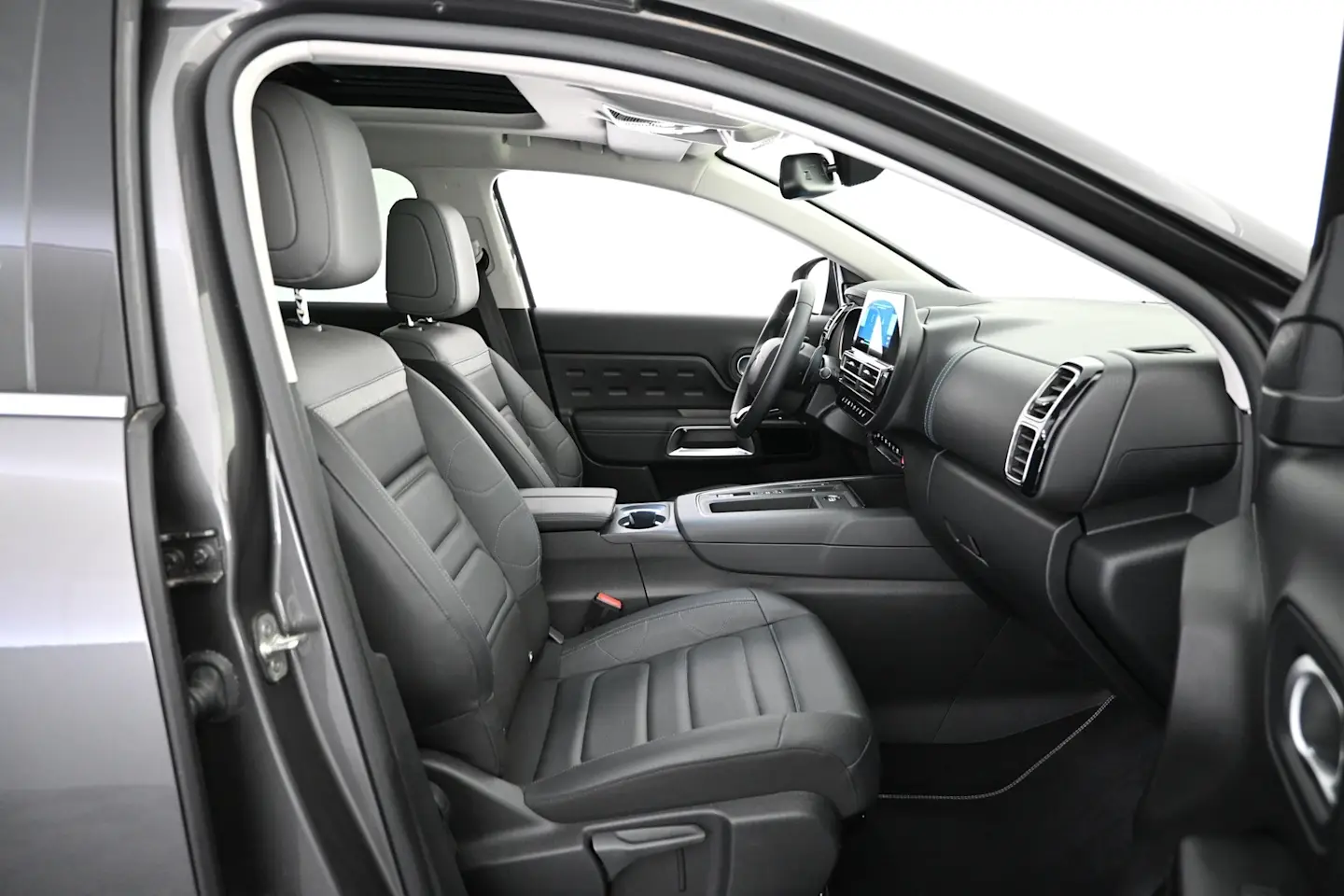 Car Image - 59djnvaDqp8tTO0E8xlEud