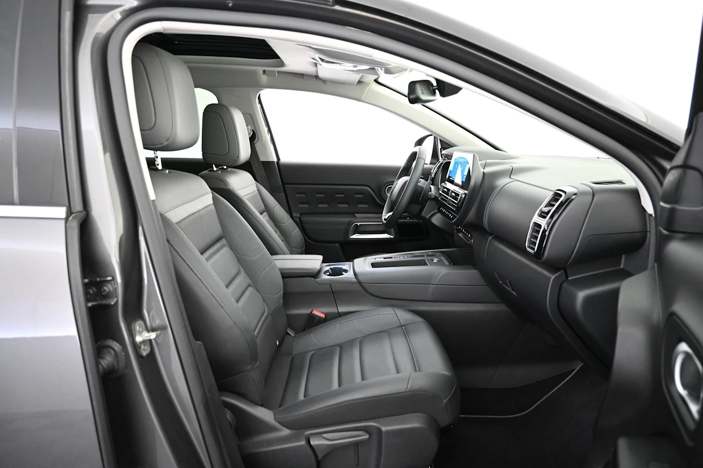 Car Image - 59djnvaDqp8tTO0E8xlEud