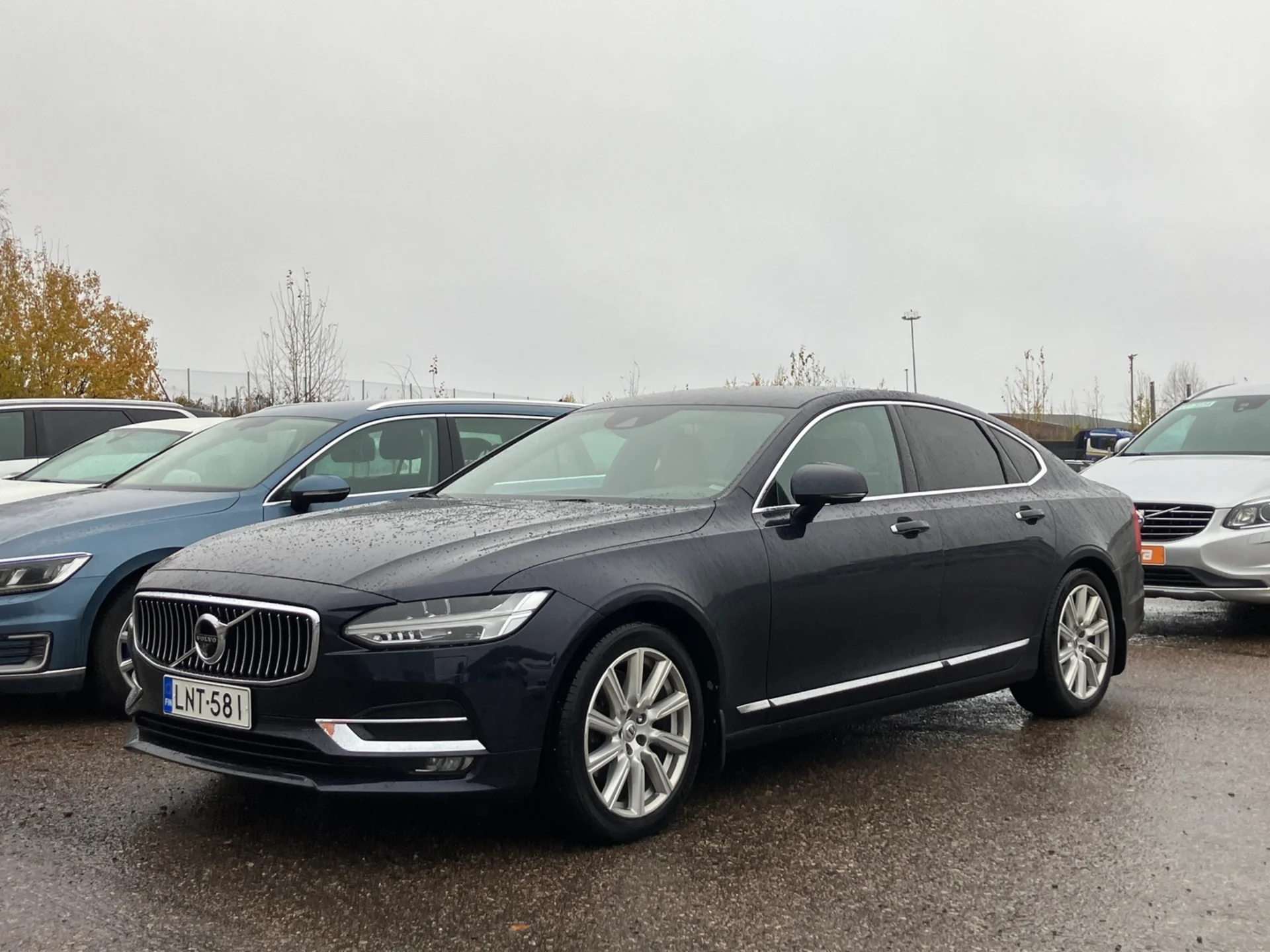 Car Image - 4NSG4JoyU1sFXoNTBKfcPe