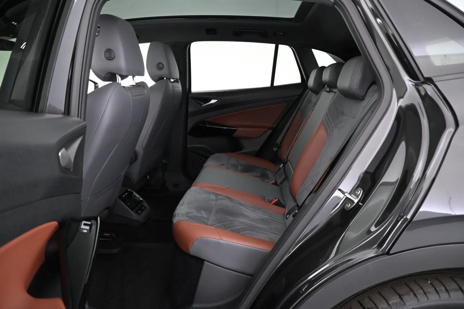 Car Image - 4vFco51biQB4ia7E4mcC61