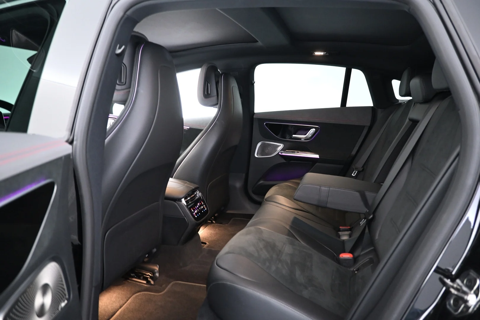 Car Image - 3OwC6yChP7XqybTd92Djul