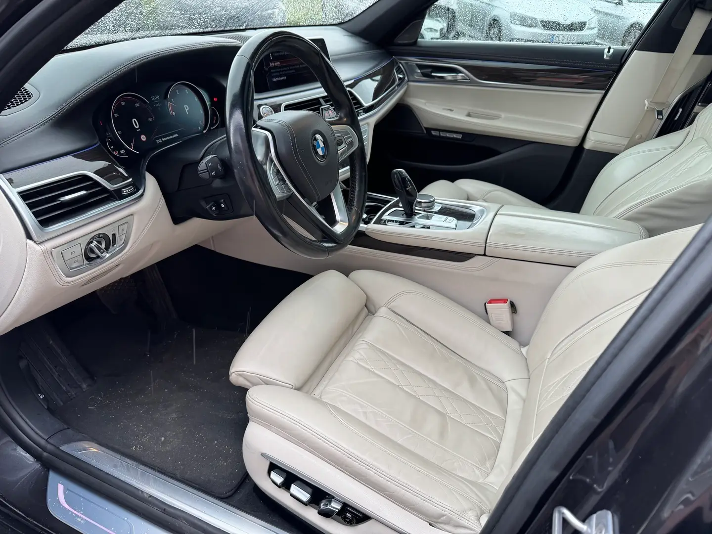 Car Image - 4hHpuG90sXNQWqMSfeh1j2