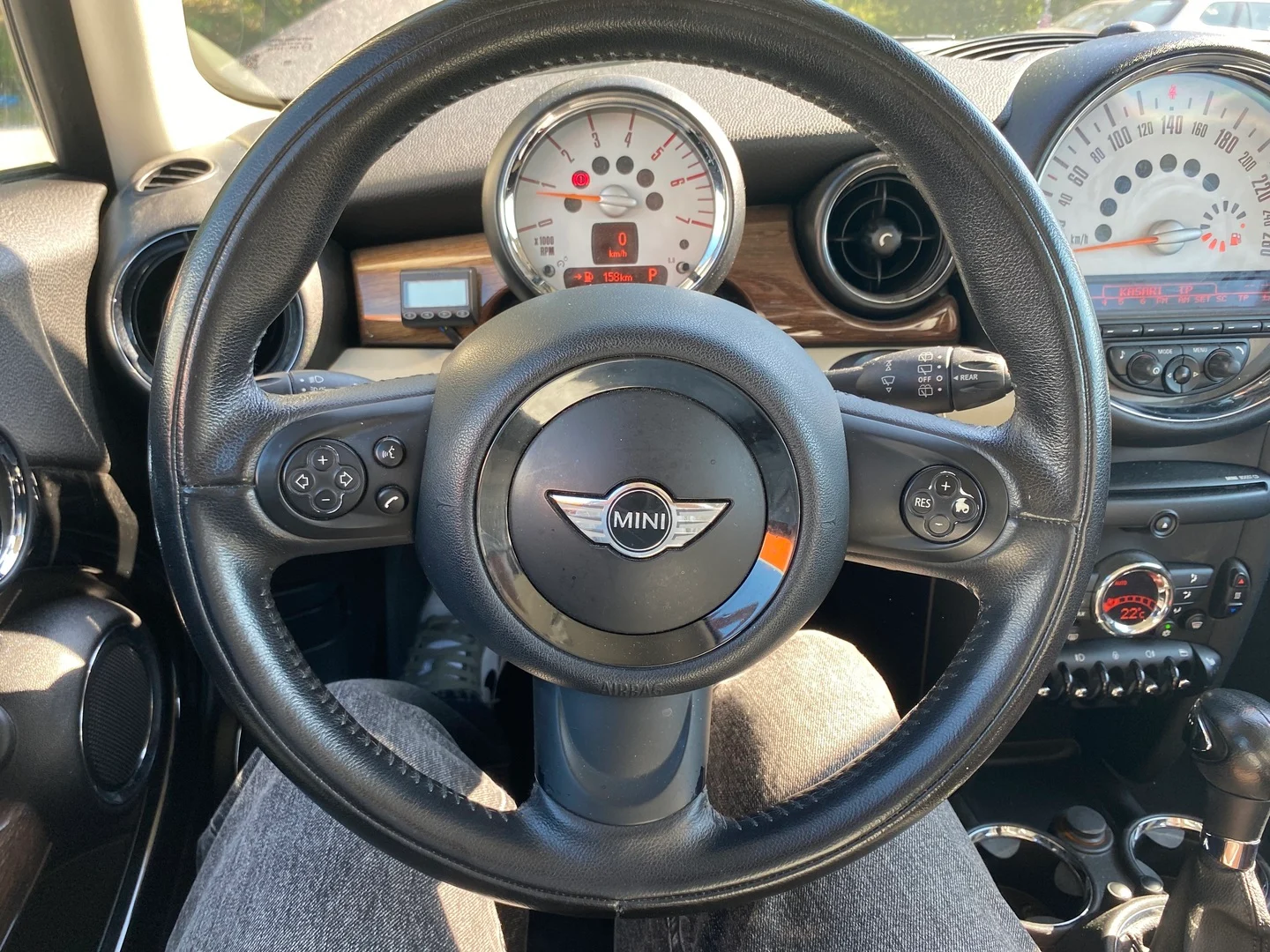 Car Image - 2tA2jxMRtGxoZJZMW5vFSV