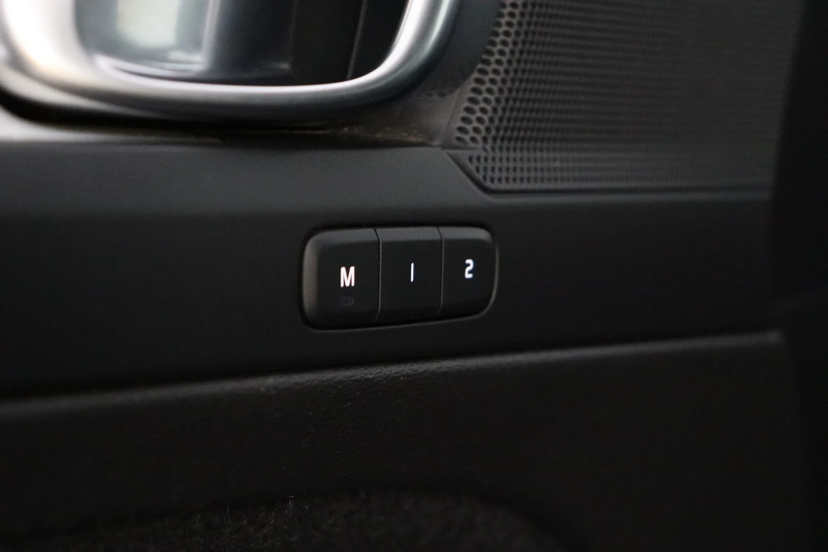 Car Image - 4SQNjvDhyND3dNtvfPohhZ