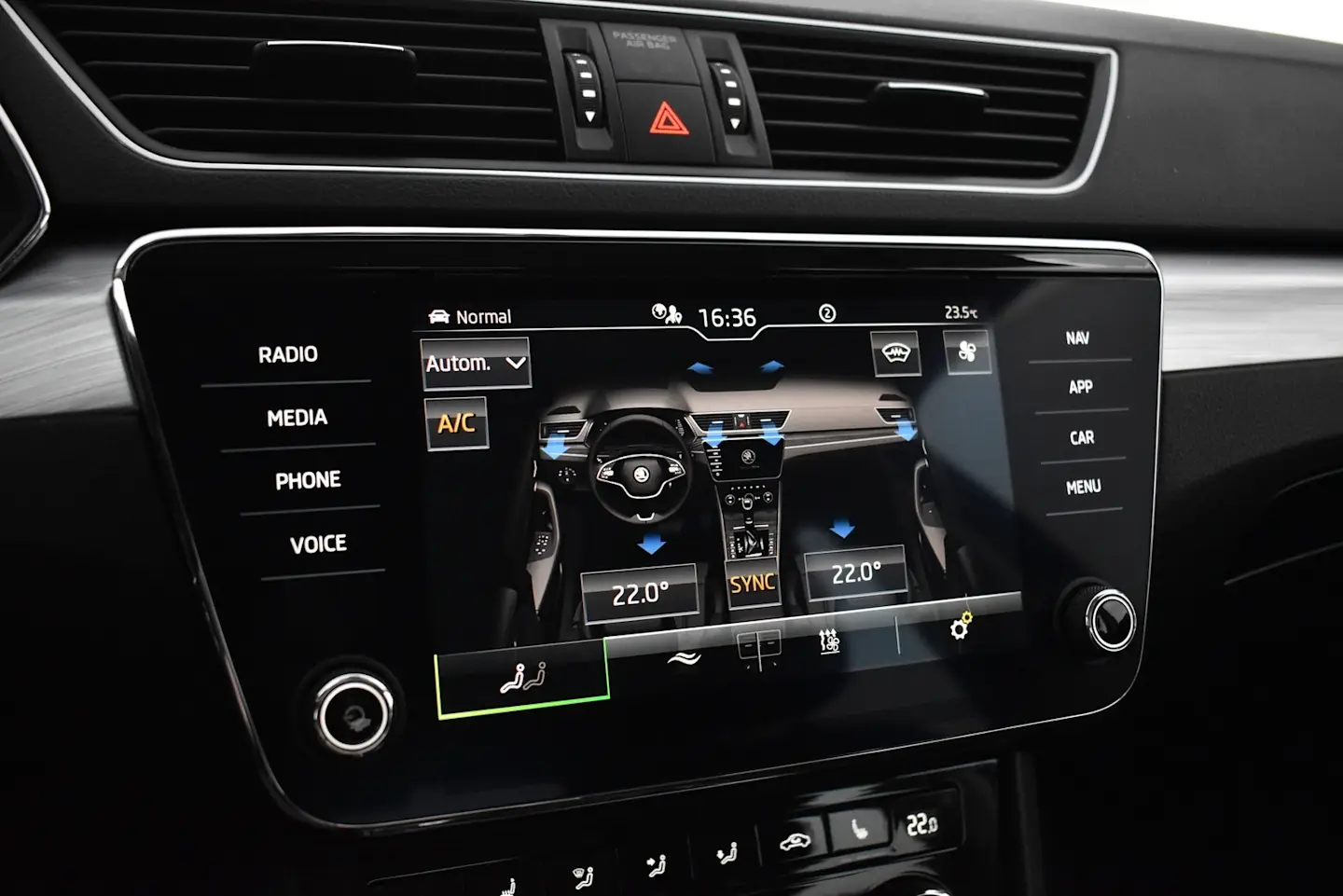 Car Image - FAcisVqUUta3EkMVpNmS4