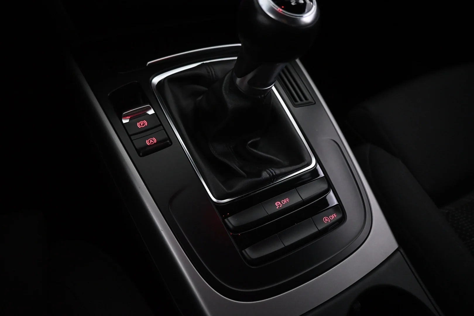Car Image - 5wcqxDFtMGLQvyFVEB7Kjt
