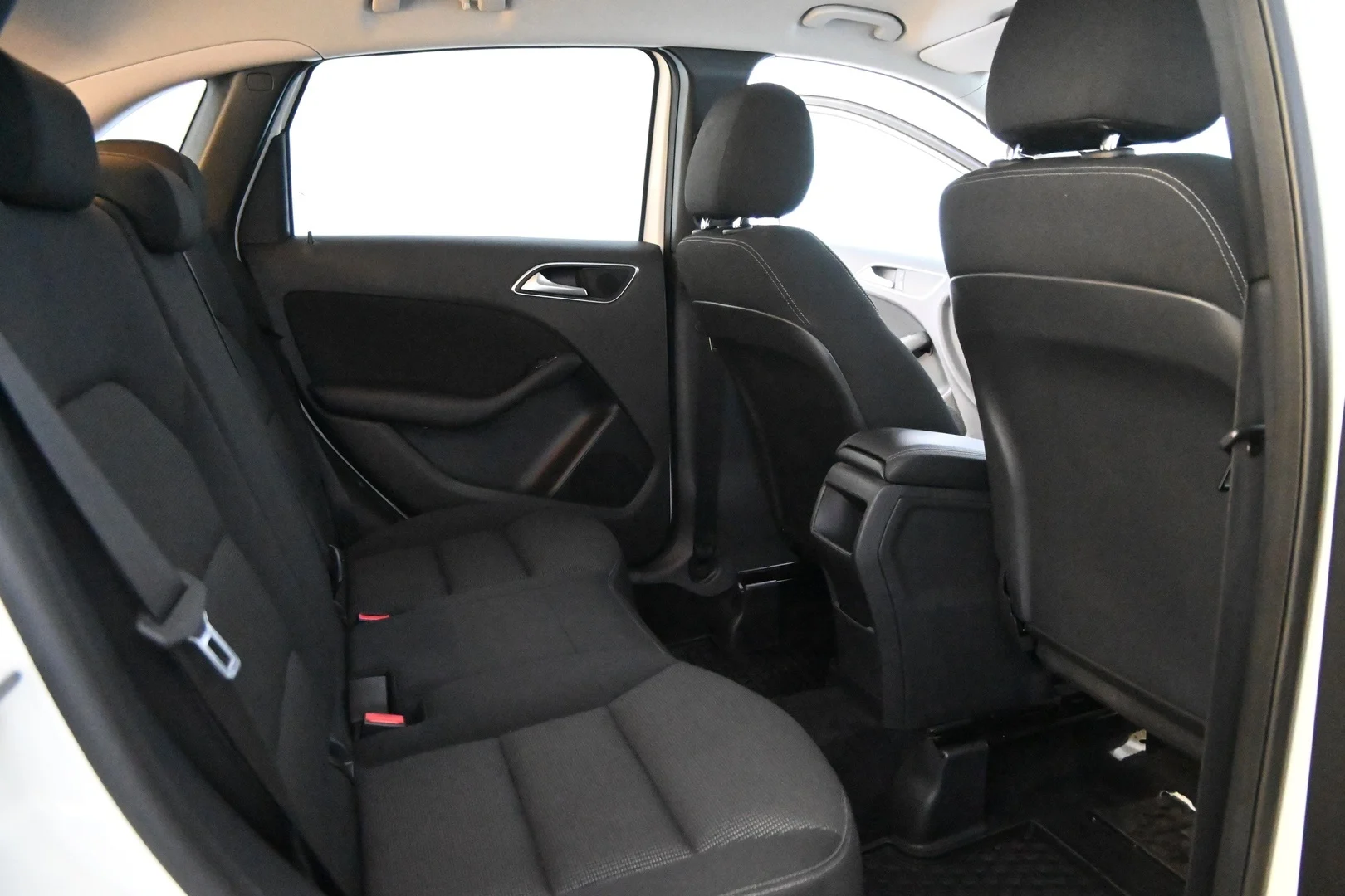 Car Image - 5vHztEgPy8s2gr4xpNGzbJ