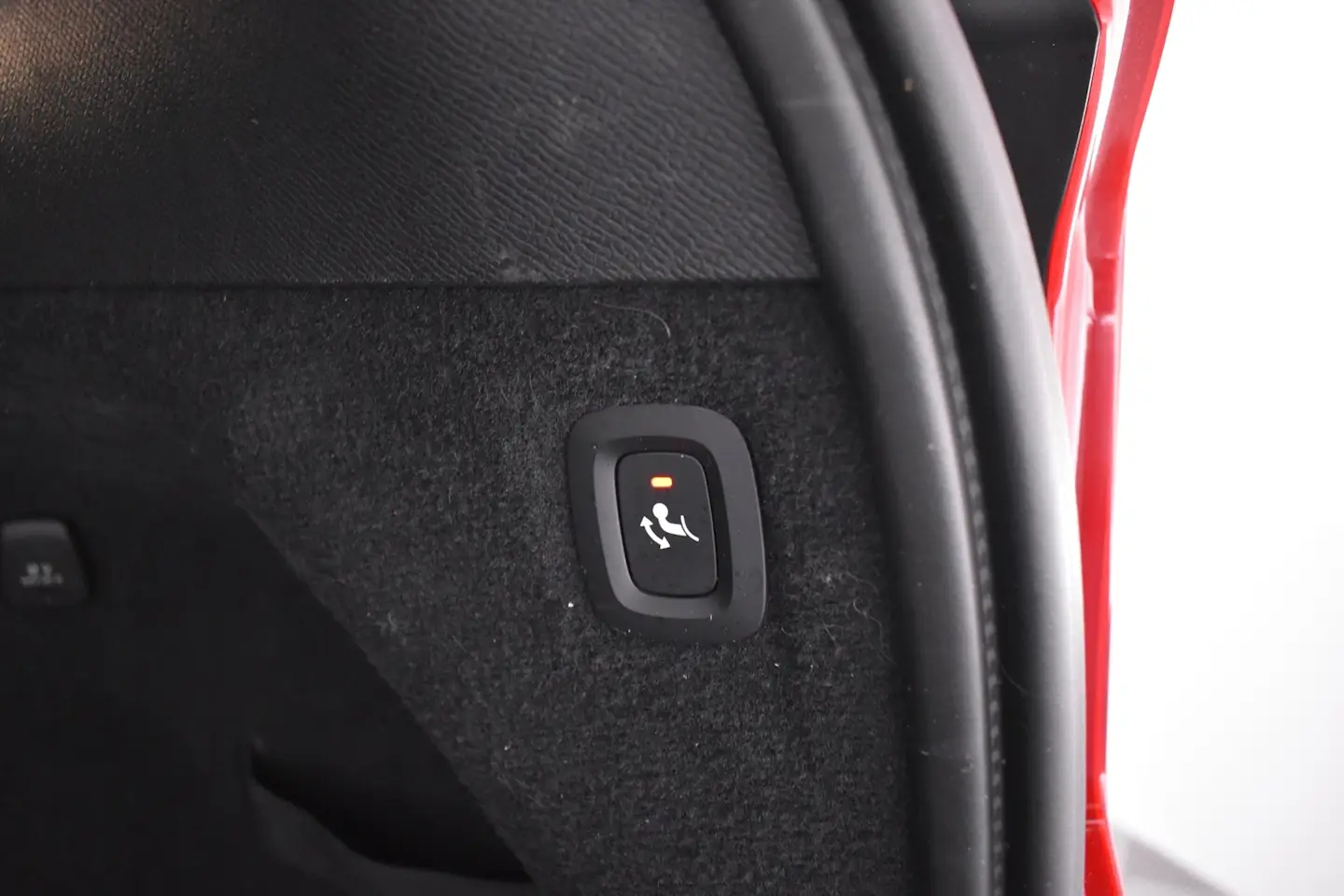 Car Image - 48R3Hpnoy2msRn9dzgeoWo