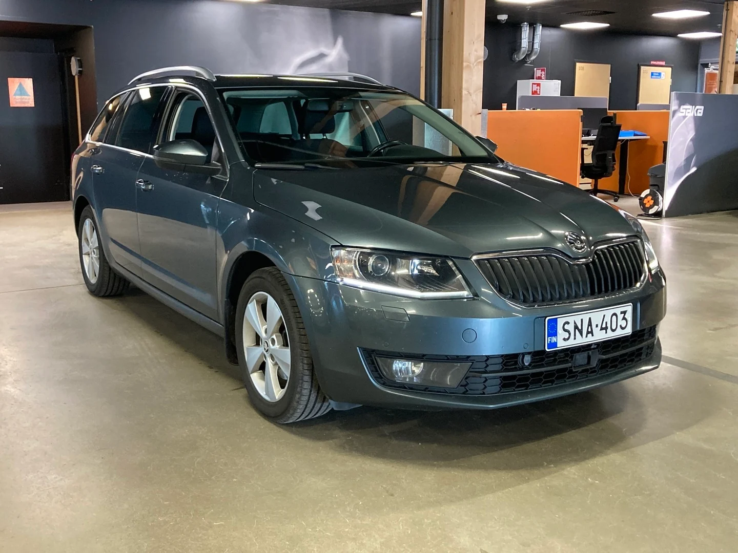 Car Image - 7GDlJDfNIXftdGk8OLZI1Y