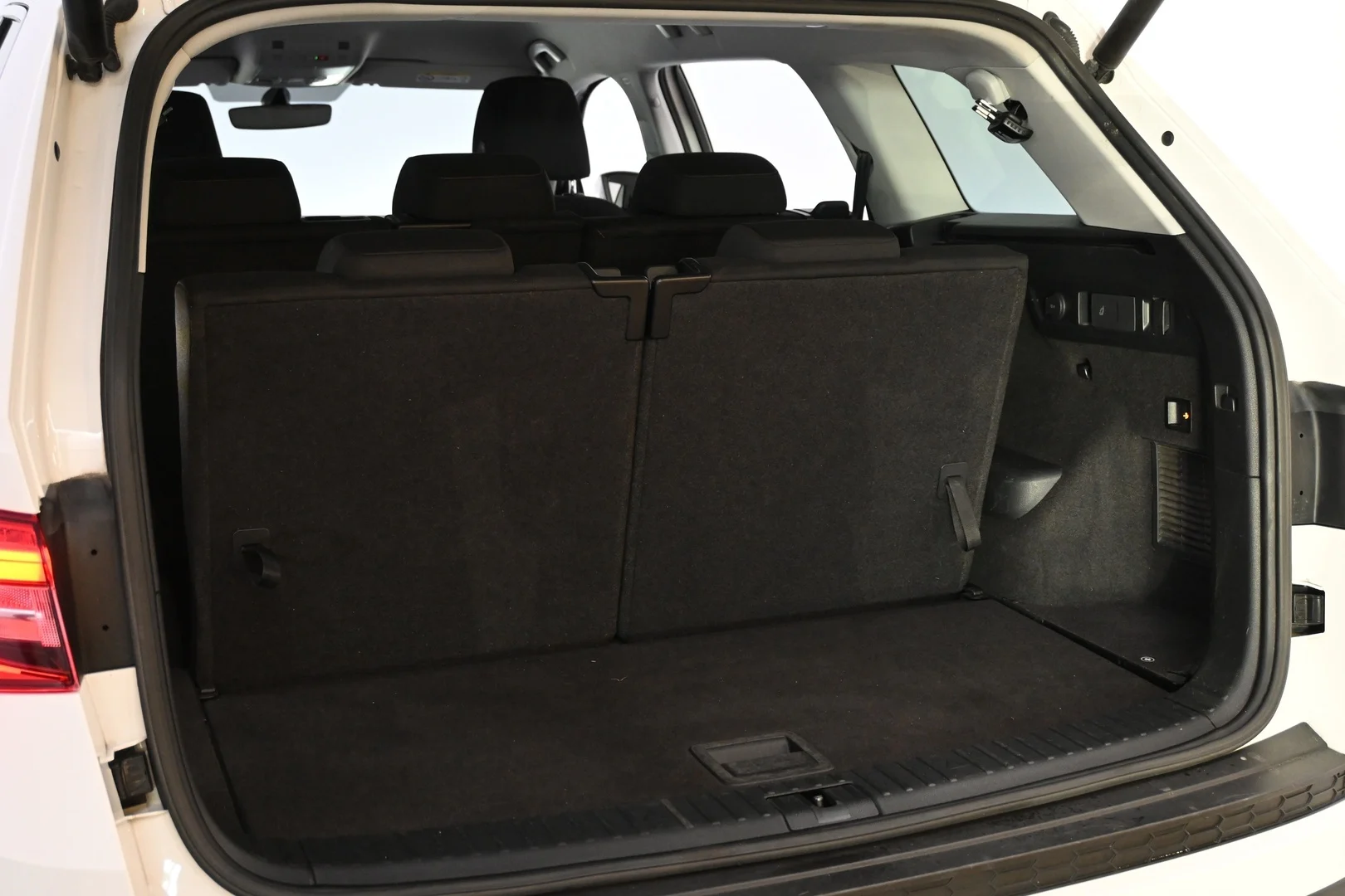 Car Image - 29ApSSFYxLKugIJRfs1iUJ