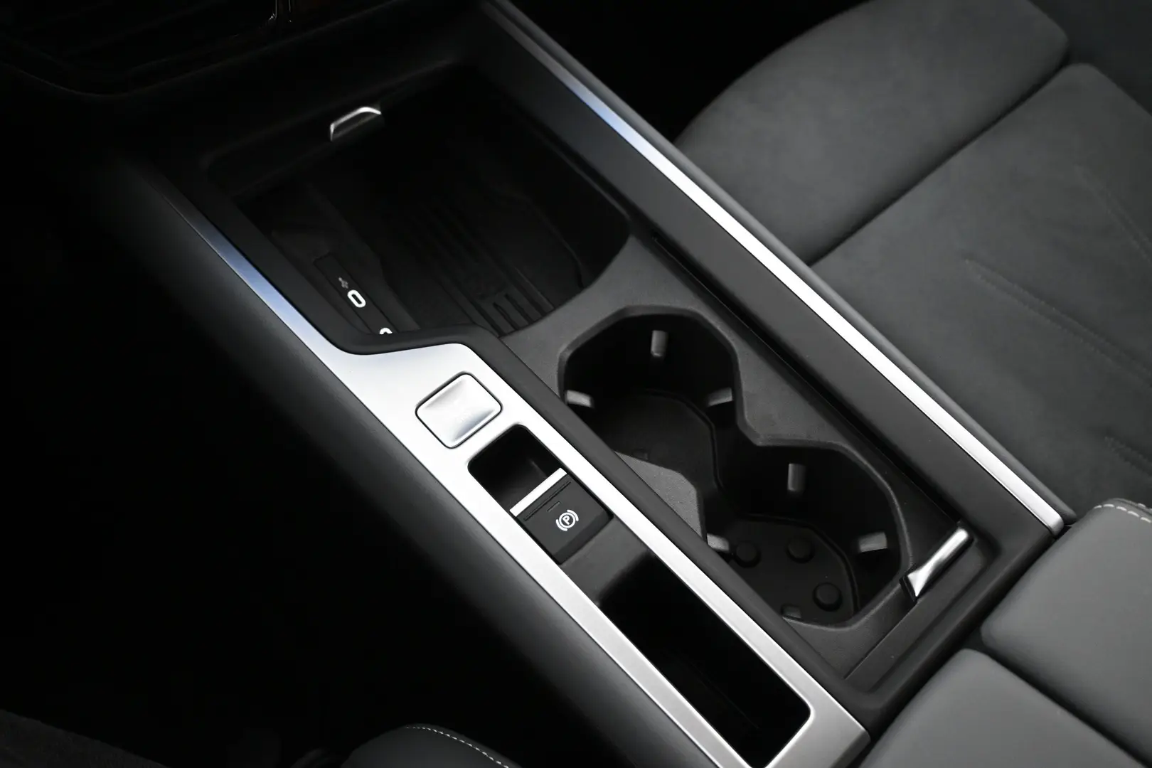 Car Image - 3Tc17S9oCoygshzjNyVB7z