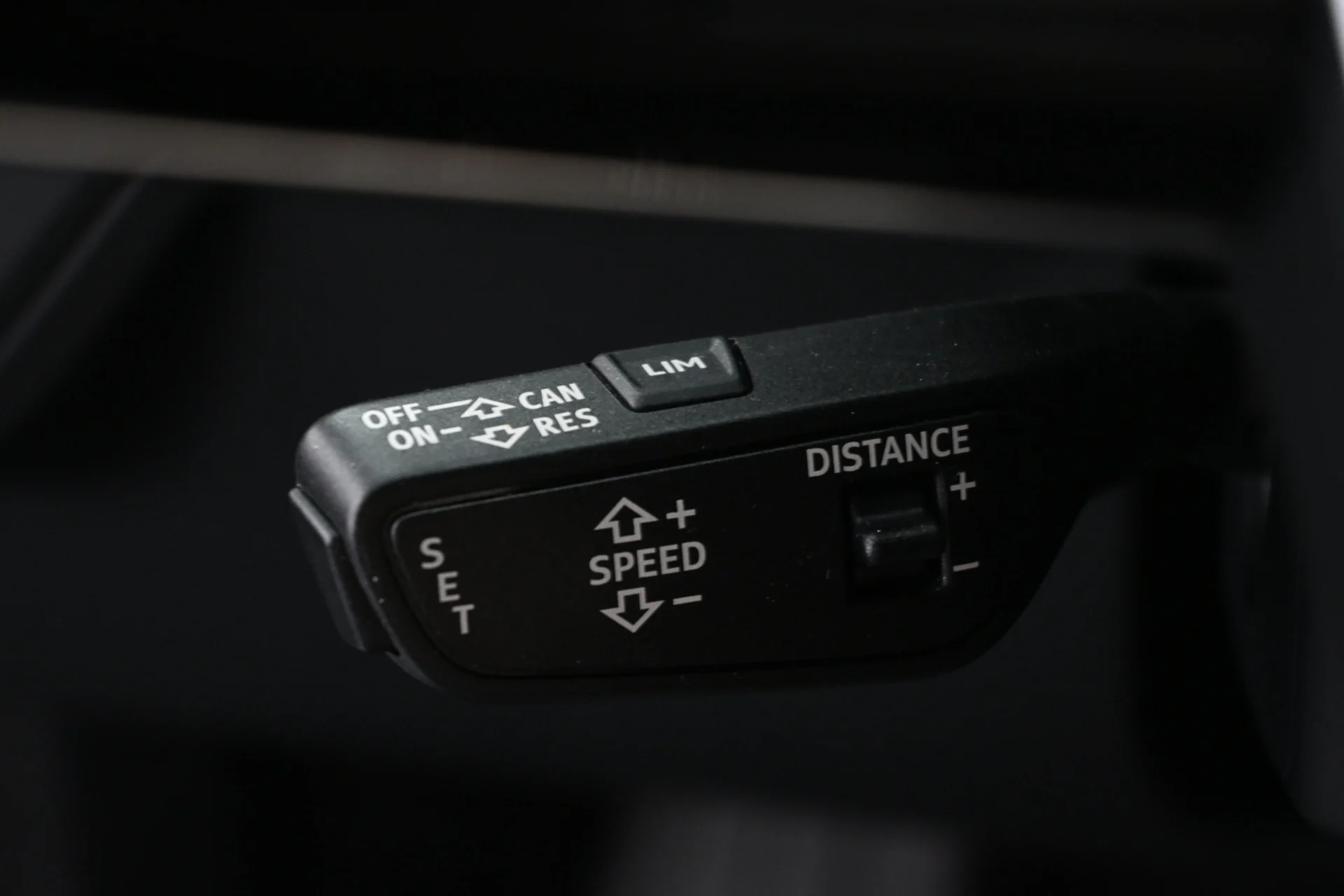 Car Image - 2Z1cQnCnTOl1jcjlDo9D9i