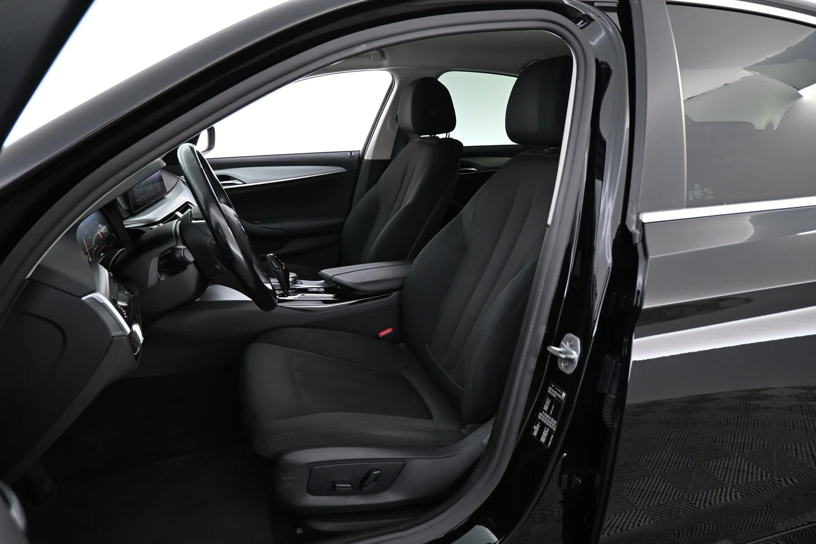 Car Image - 36982YQr3IPwN1lxjCUI5O