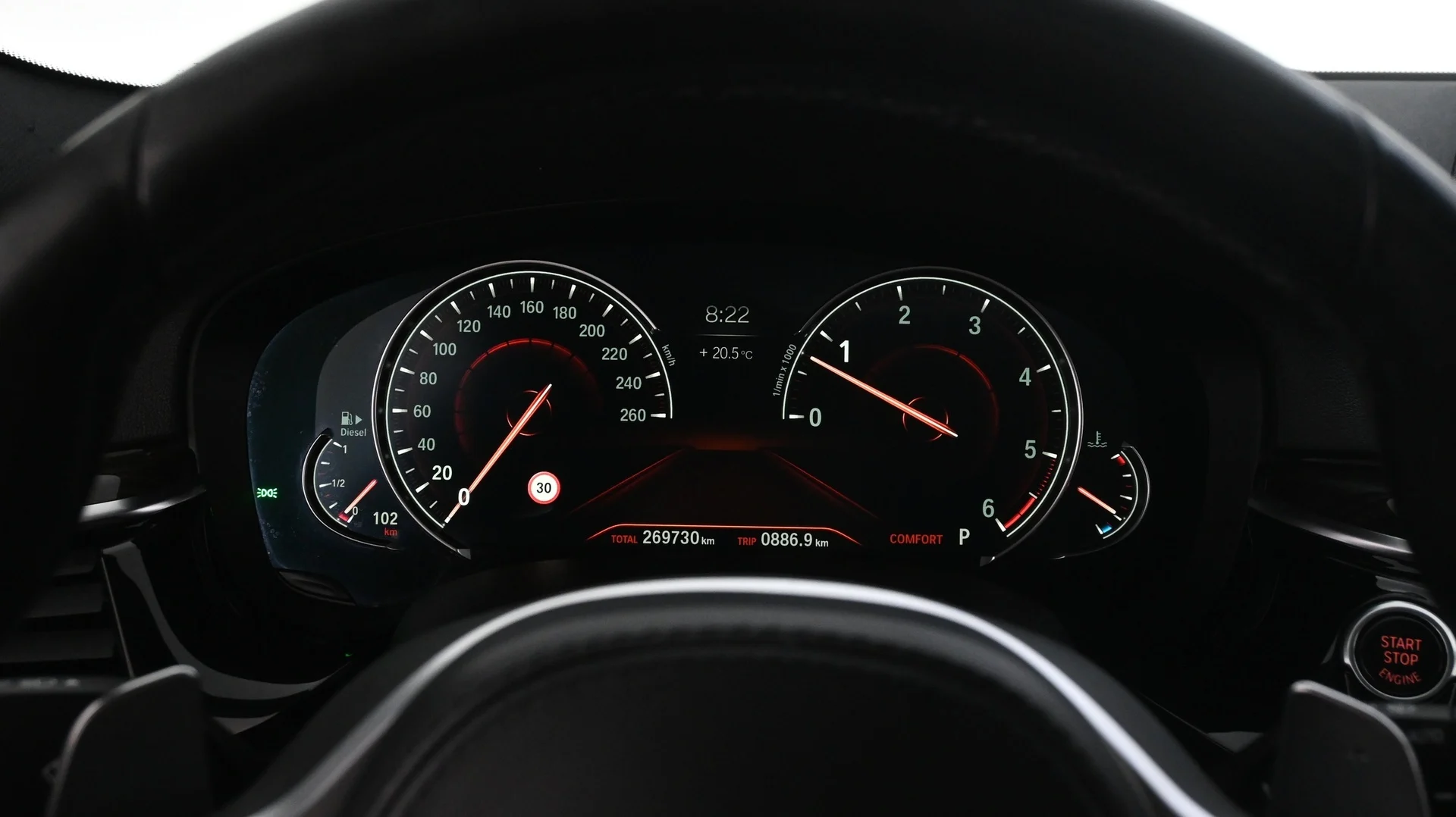 Car Image - L40N8leRi4Gh4MzfC8IdG