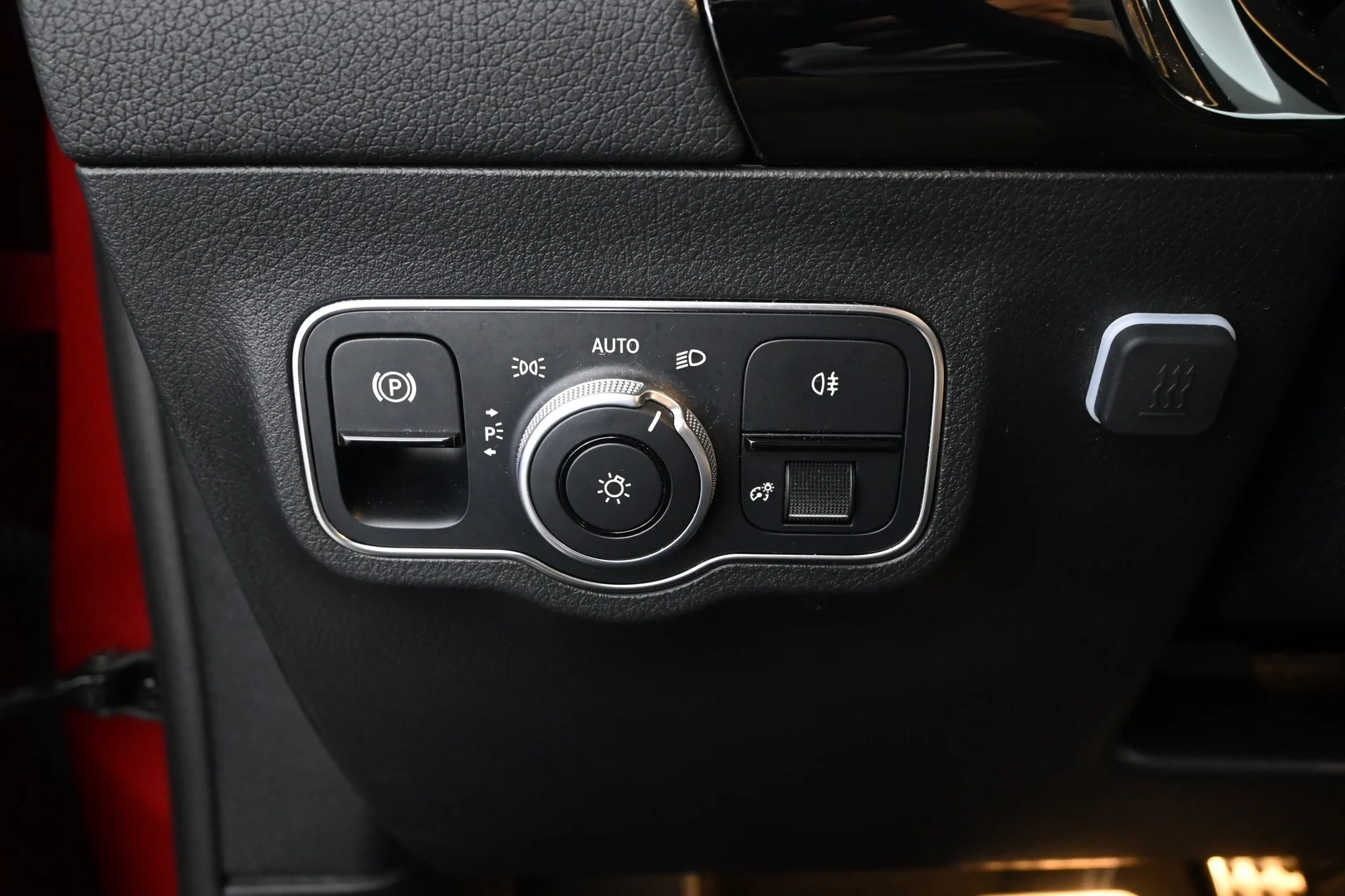 Car Image - 35zxlpX2wwkB01PMuIgF9q