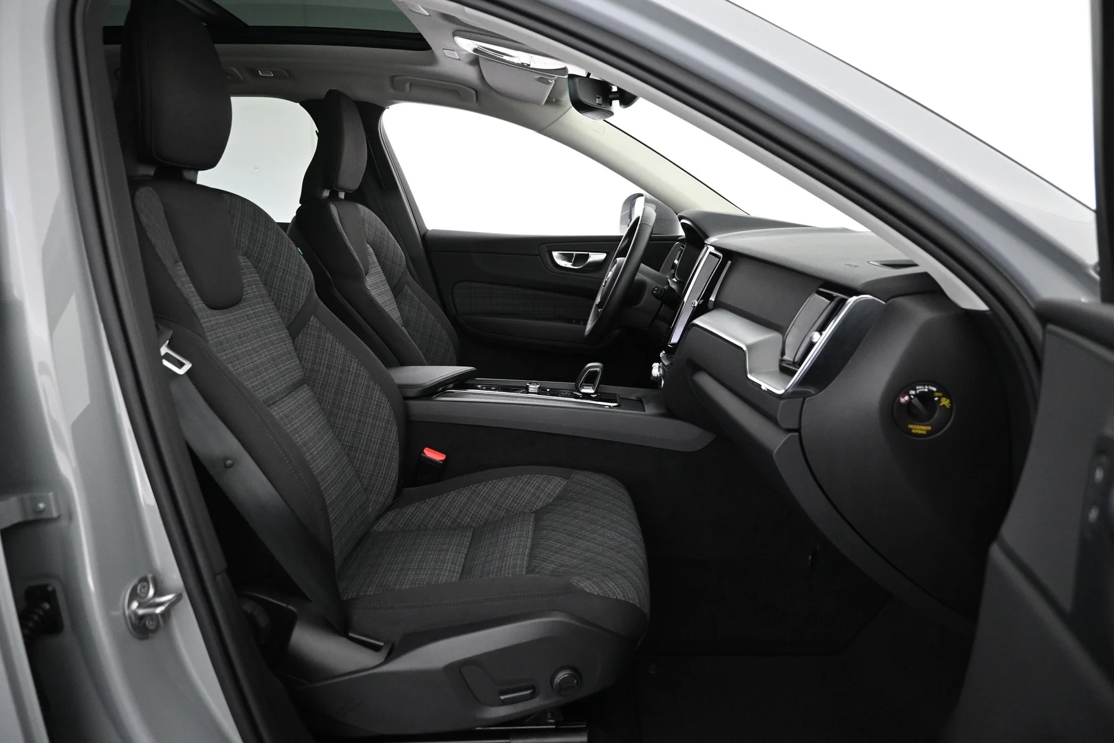 Car Image - 1kuGecWPpTaPvgw10X8Mge