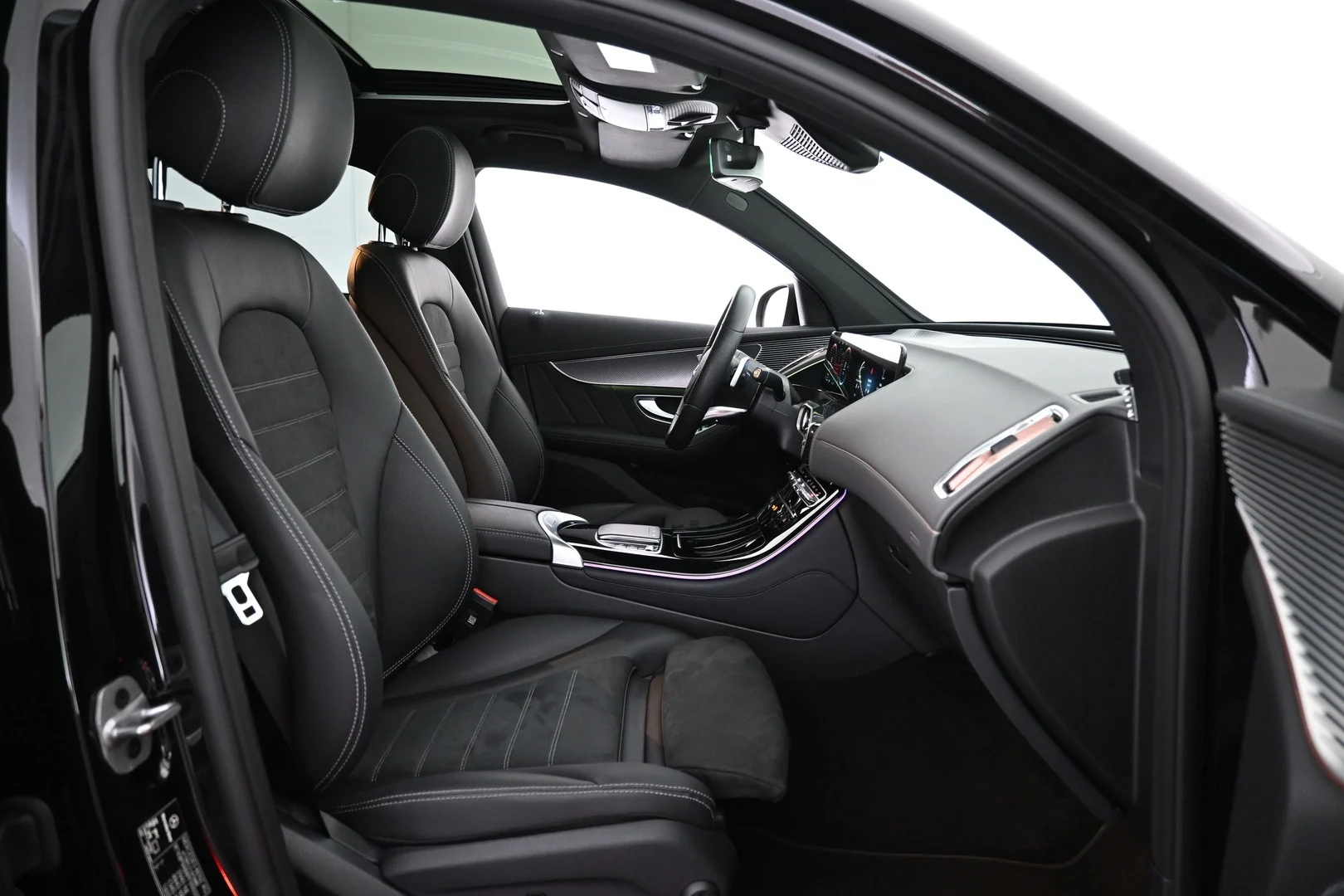 Car Image - 73TCnFMRFnJsXE28Ao4jlQ