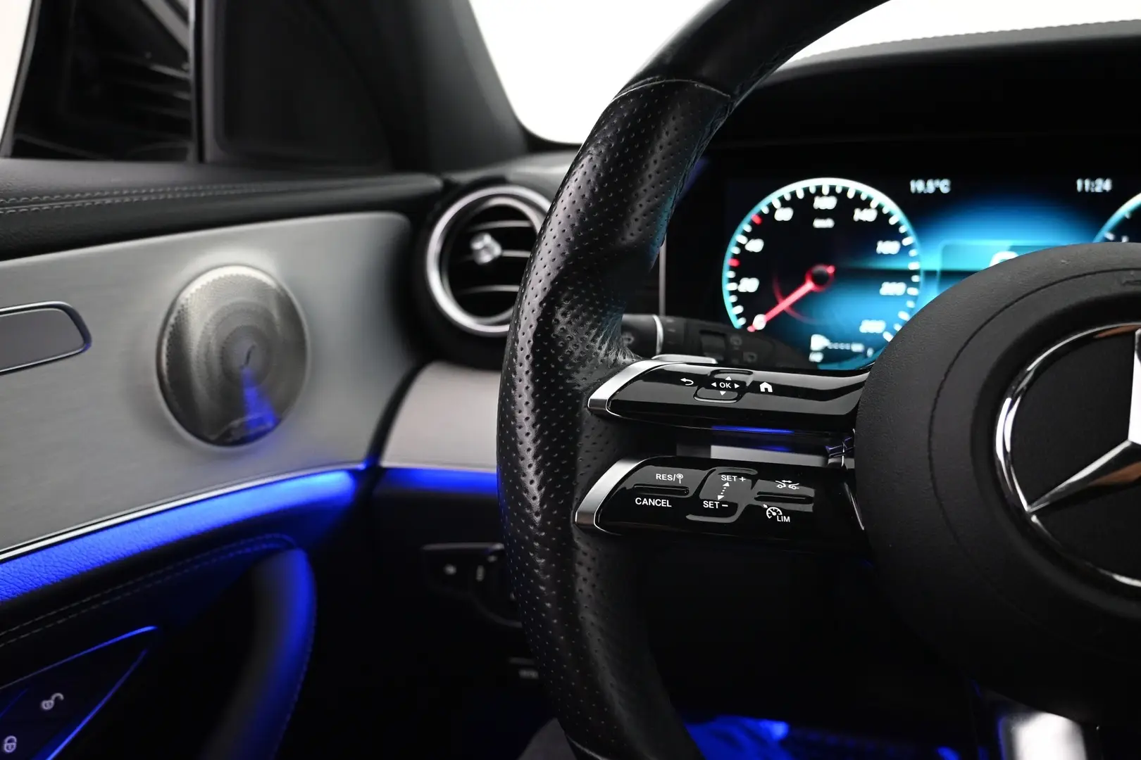 Car Image - 6BZbnXysVoshNtlCAFrgJz
