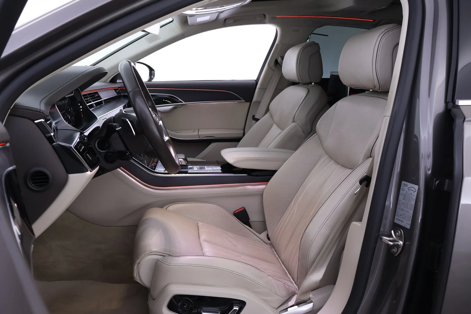 Car Image - 7rORwNBXaCsAiVVmm5Ff7p