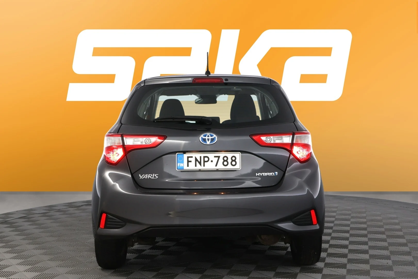 Car Image - 4MFAV2wzDD56o6Xqz7auHl