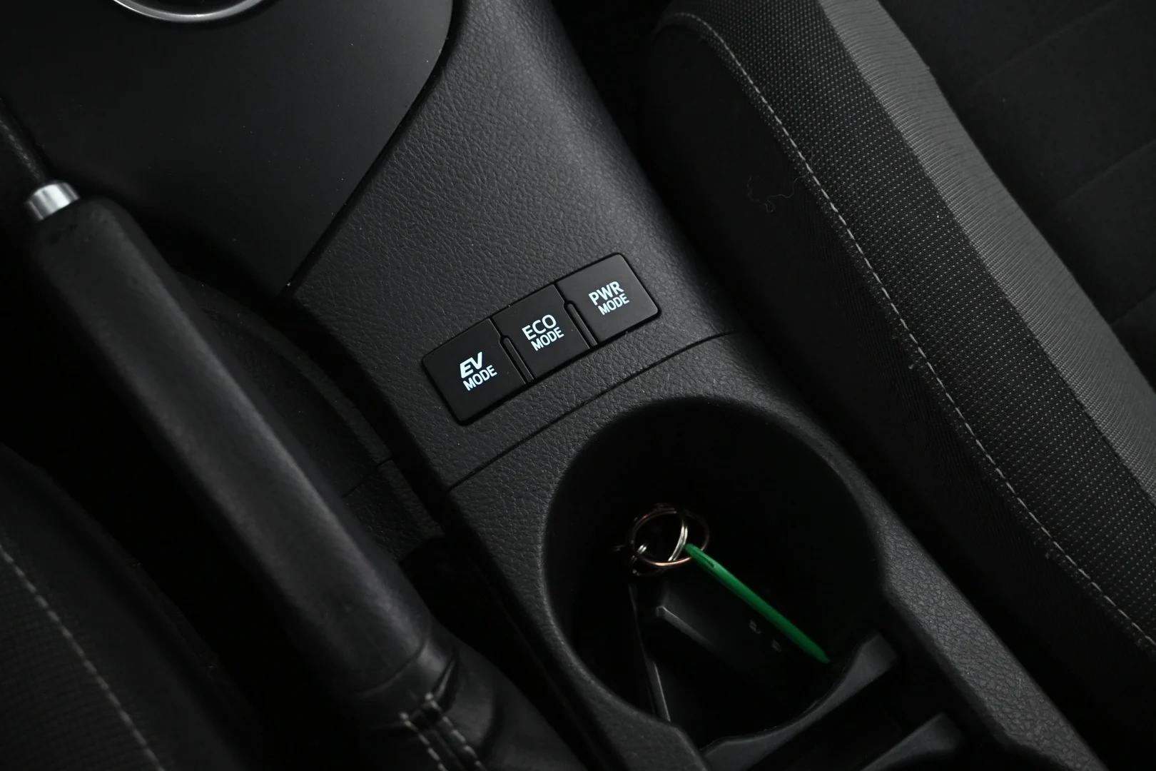 Car Image - 1YJoG7vlChOuRUp4UGqs9
