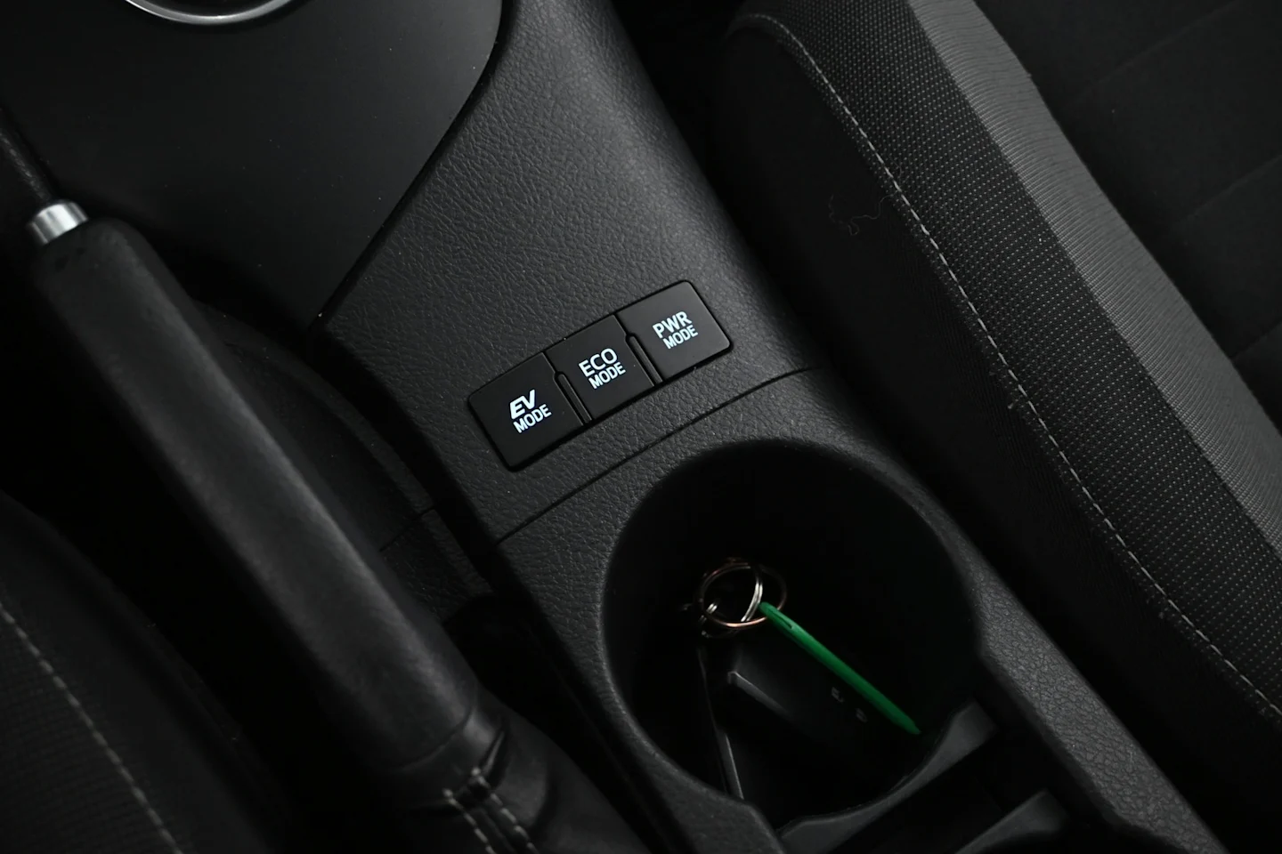 Car Image - 1YJoG7vlChOuRUp4UGqs9