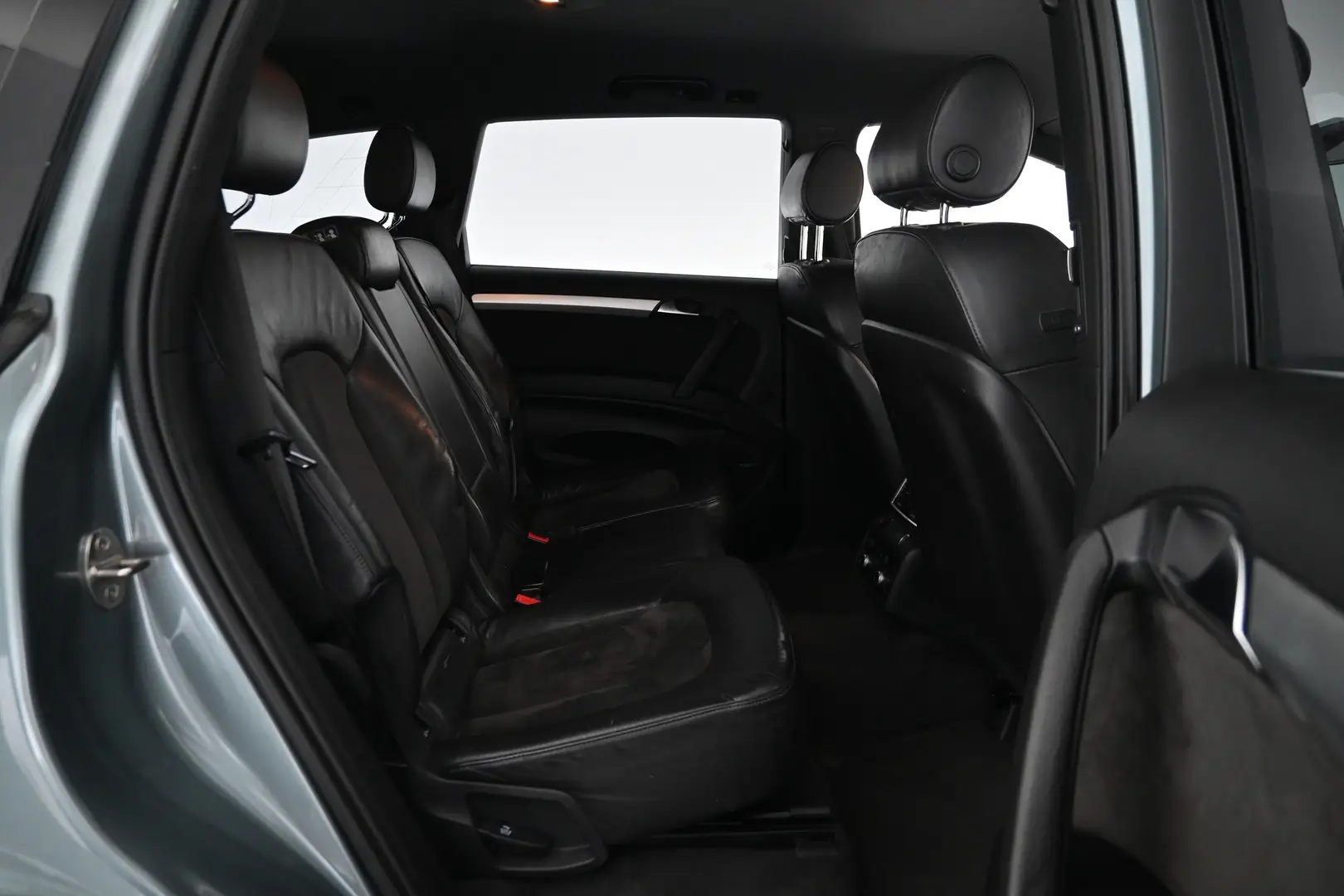 Car Image - 21Xkg2yXwGZ6h8HZlewUDf