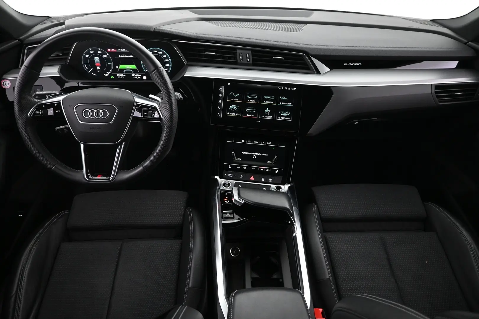 Car Image - 2LU8zTURWrBpoe0tWrrnM1