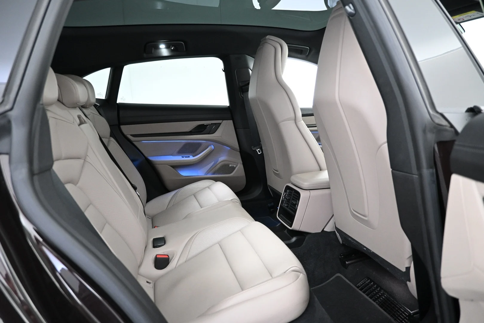 Car Image - 18ekL8S22QlfytJNmt1mlN