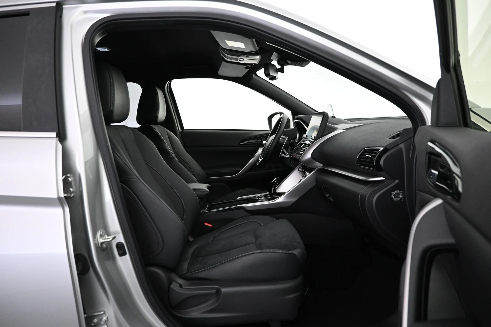 Car Image - 4McBGNQwAZYGLm4T3CAGbo