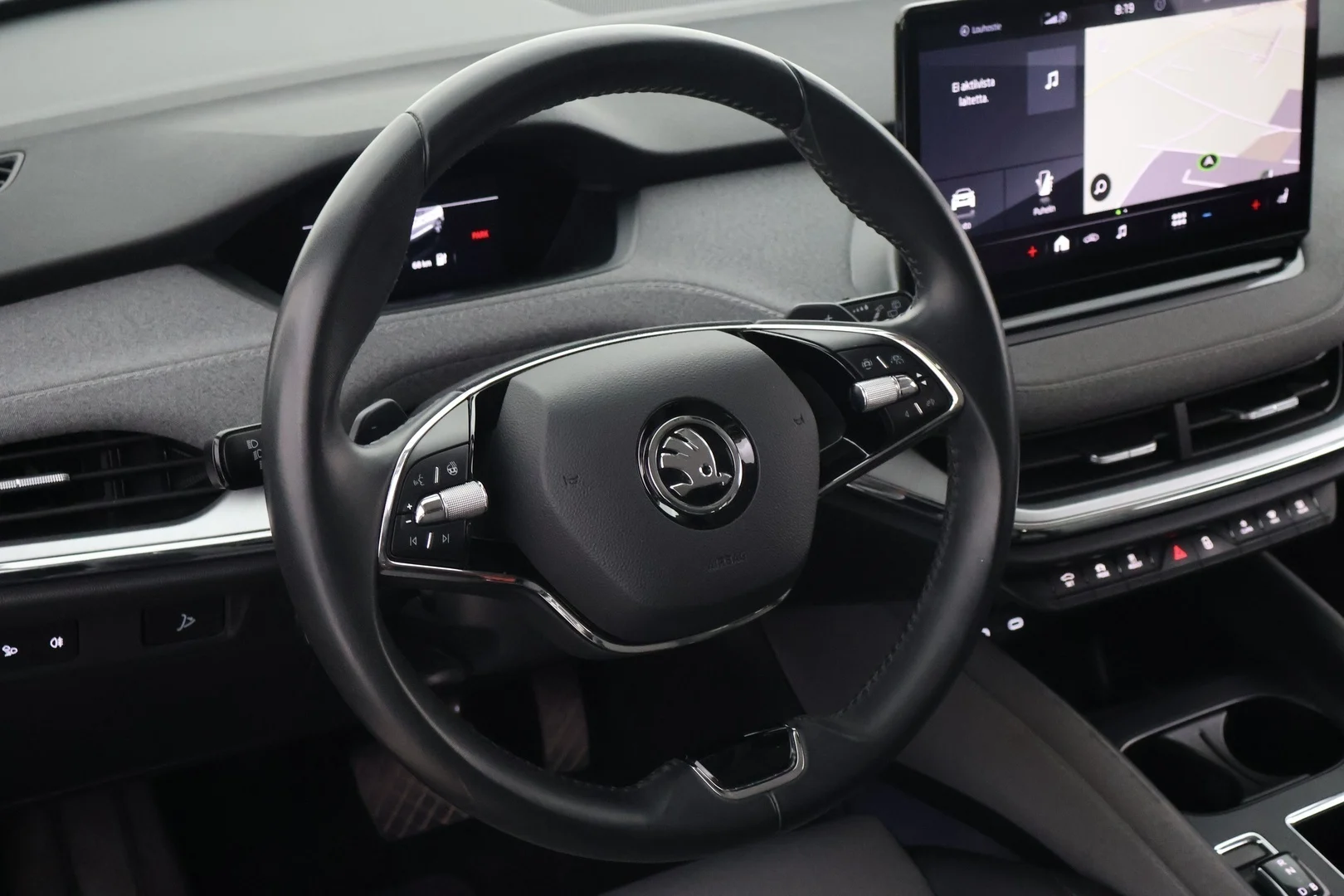 Car Image - 2eEBSOUNGUcetyOlTbDY77