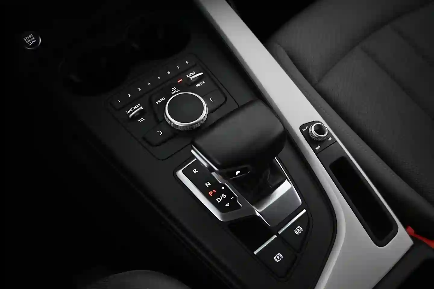 Car Image - 7Ji2oQ9T0EyNeCa5CV9ZKj
