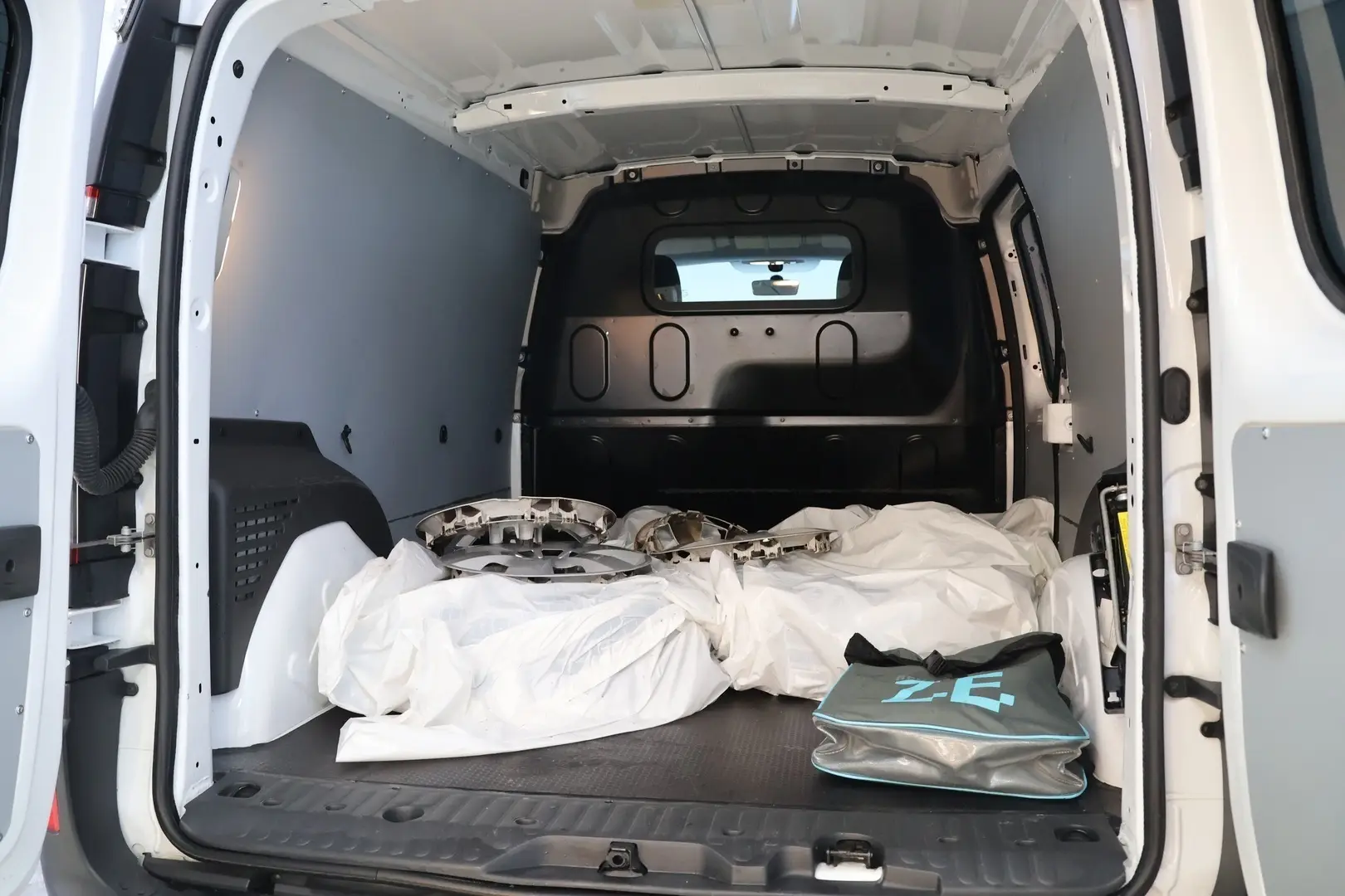 Car Image - 4S4iypuriE3XkOTWgozfyw