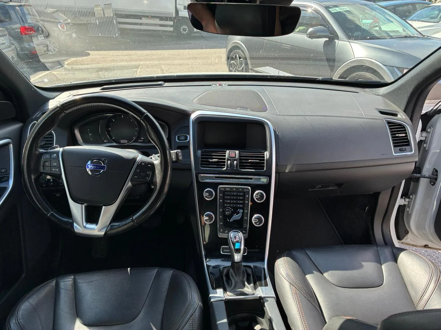Car Image - 2PdiXHpyR6vNNTiiowqCza