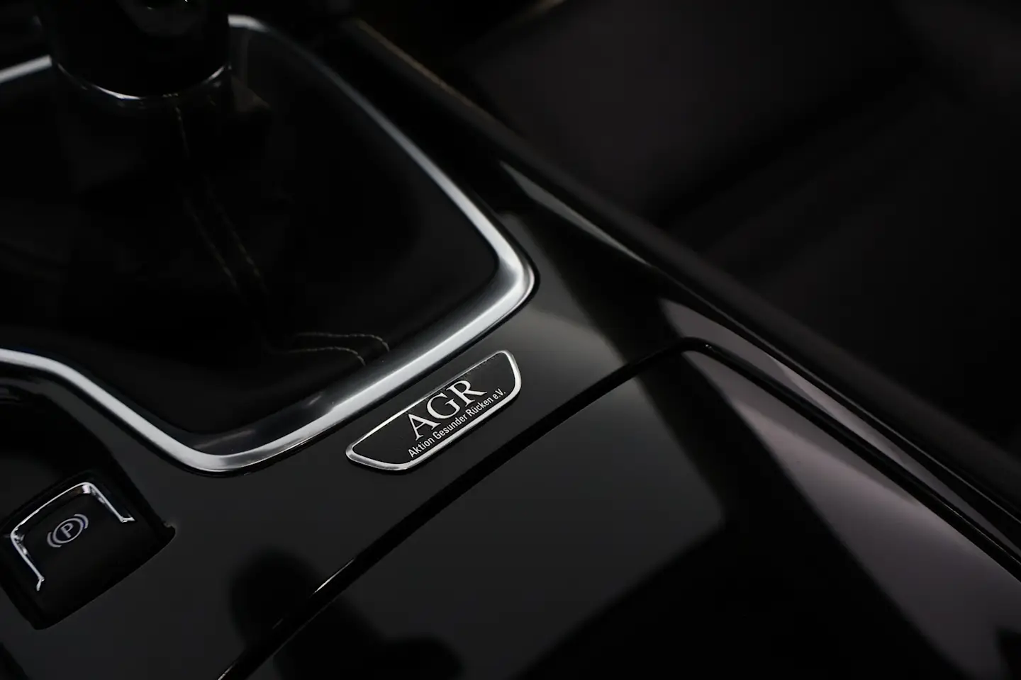 Car Image - 33SzX4x8d4EcSCVxbxnzdo