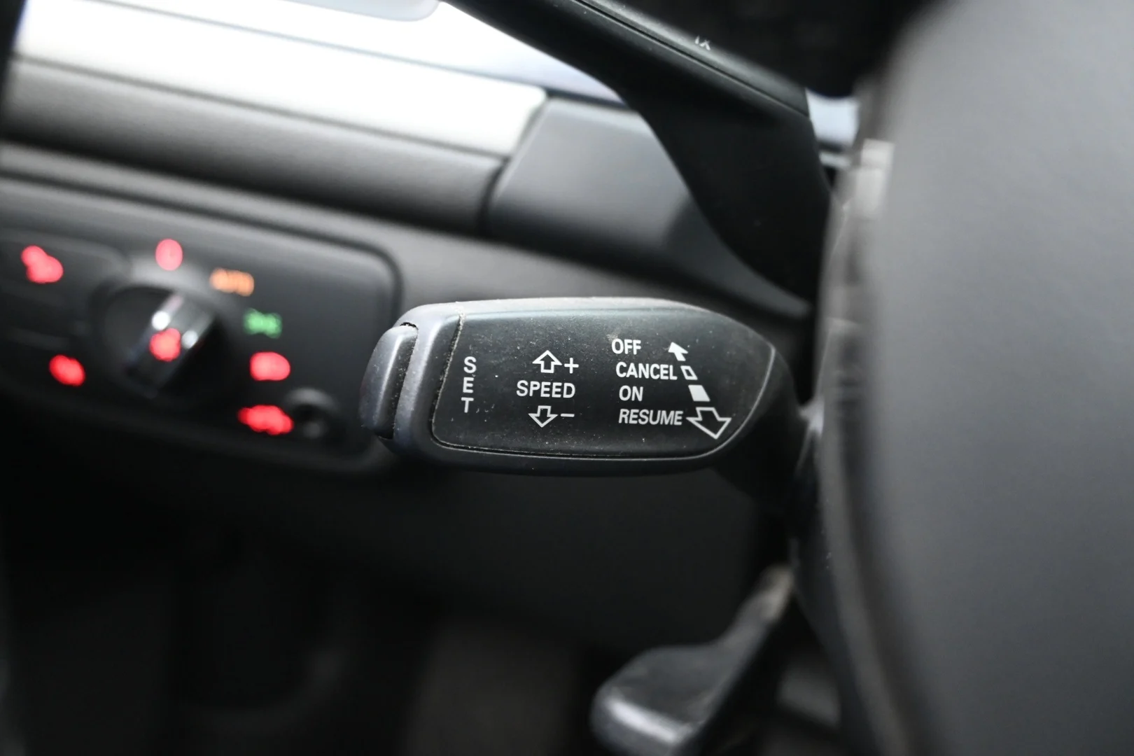 Car Image - 312jMOYIVaVdaDai71wbAX