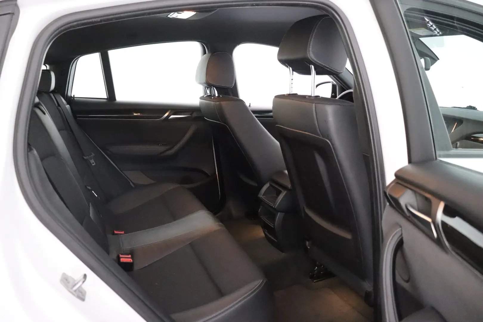 Car Image - 1GCNffRTUn1Xgy9CRracer