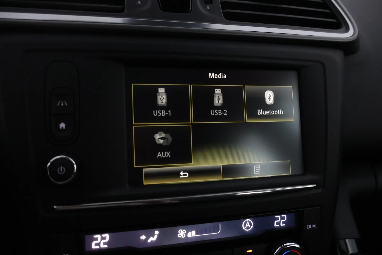 Car Image - 6WdENnbWxJSa7XJcKftcBg