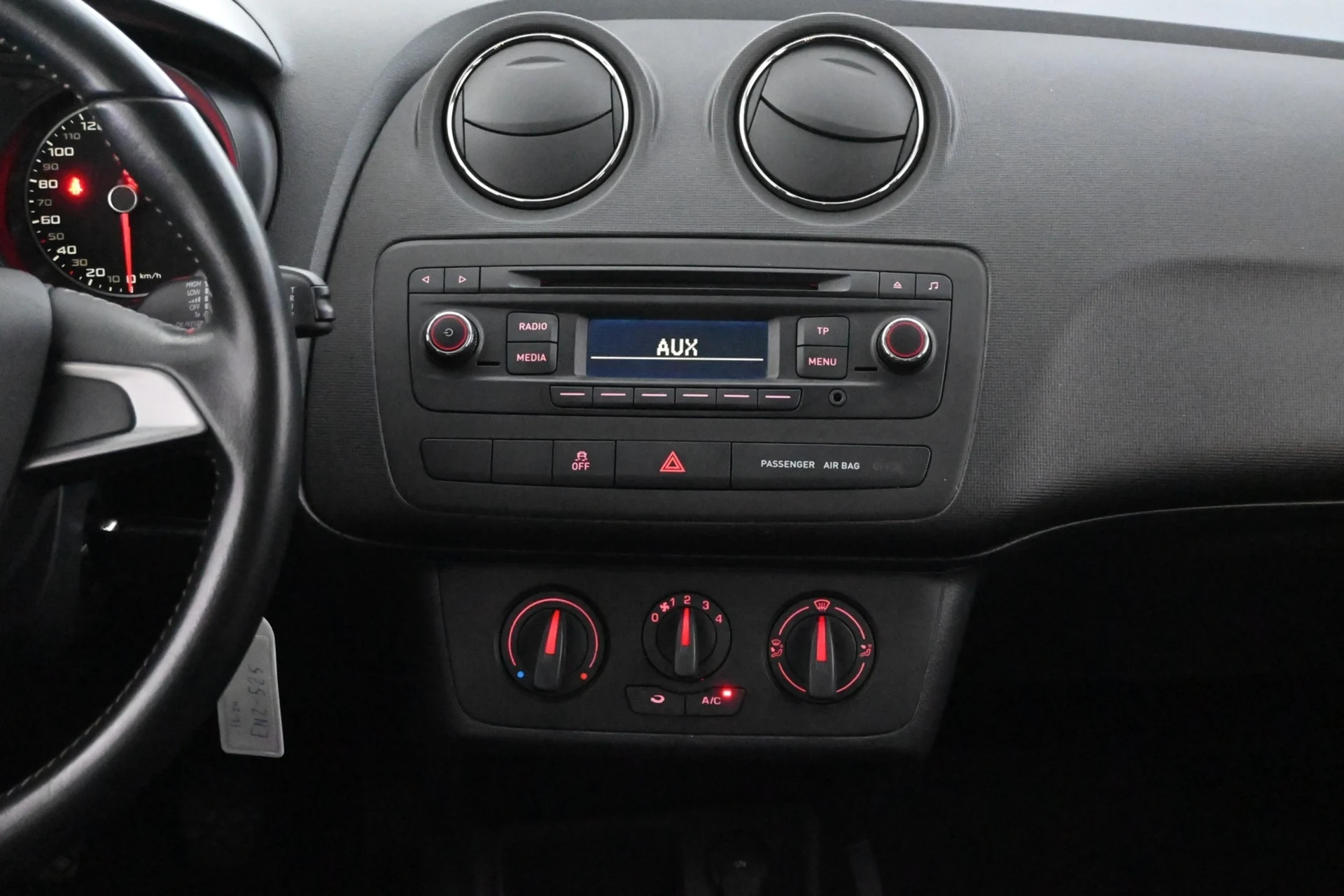 Car Image - 1amDRuJmDUFkuyaj3mnj9f