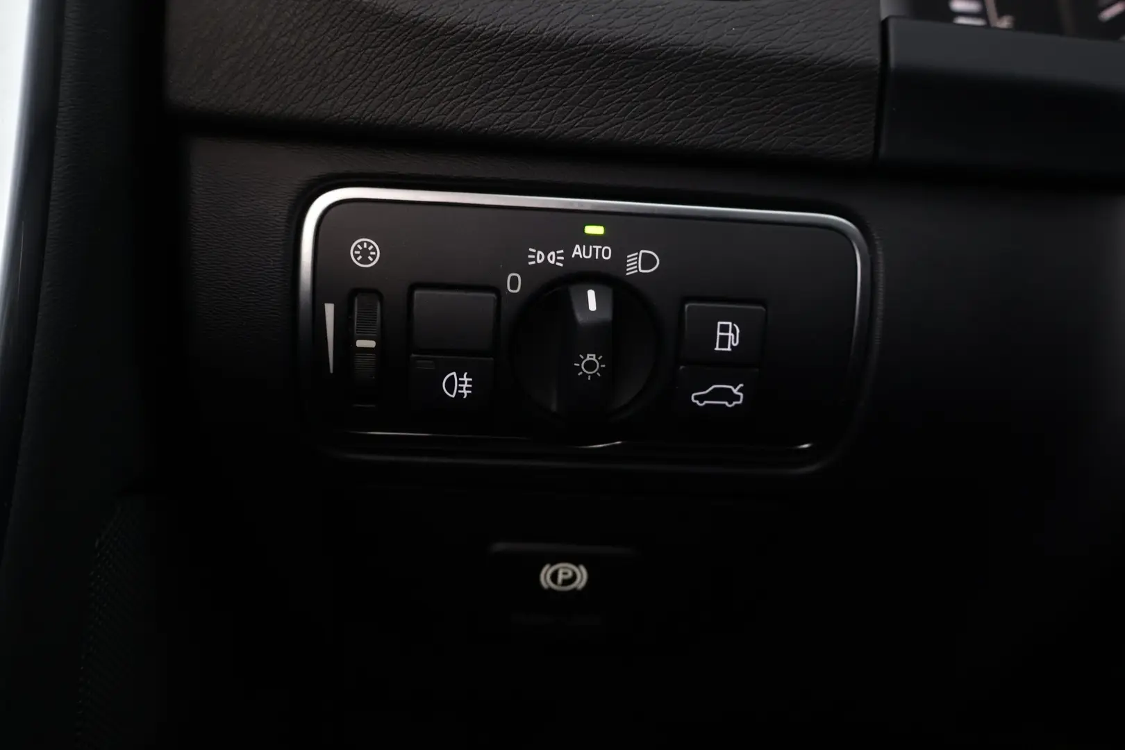 Car Image - 3lMKZgMHir7YQ3xTcuVT7m