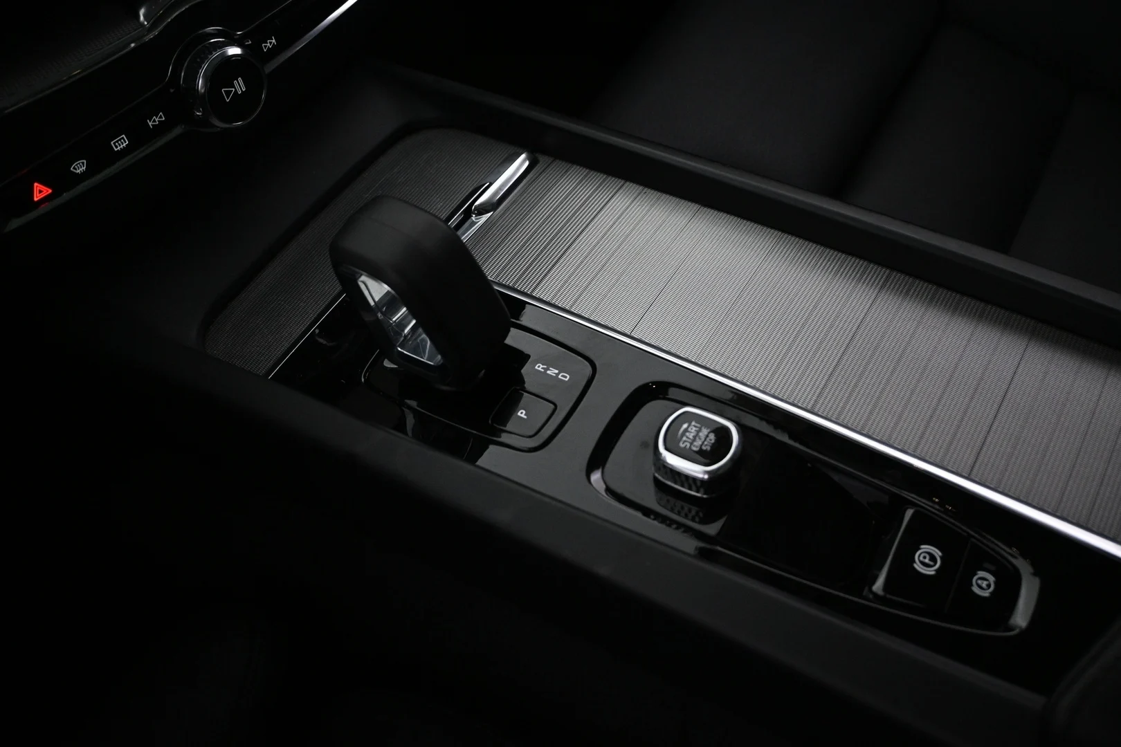 Car Image - 5RsAdkgwUOCZTqQ7zLCF4X