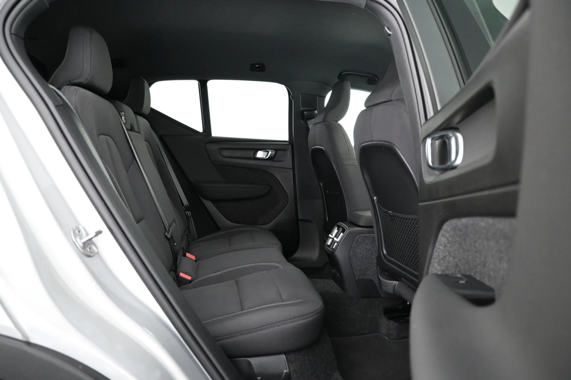 Car Image - 7iBPxfRbAoKtLvQjR49IVN