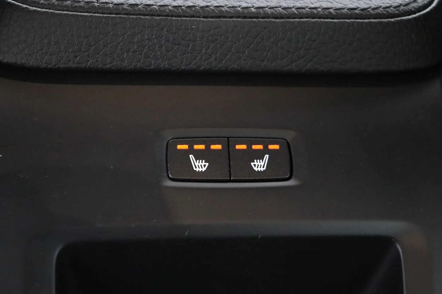 Car Image - 1BiGAC8RwZk6bsAyeZpzYj